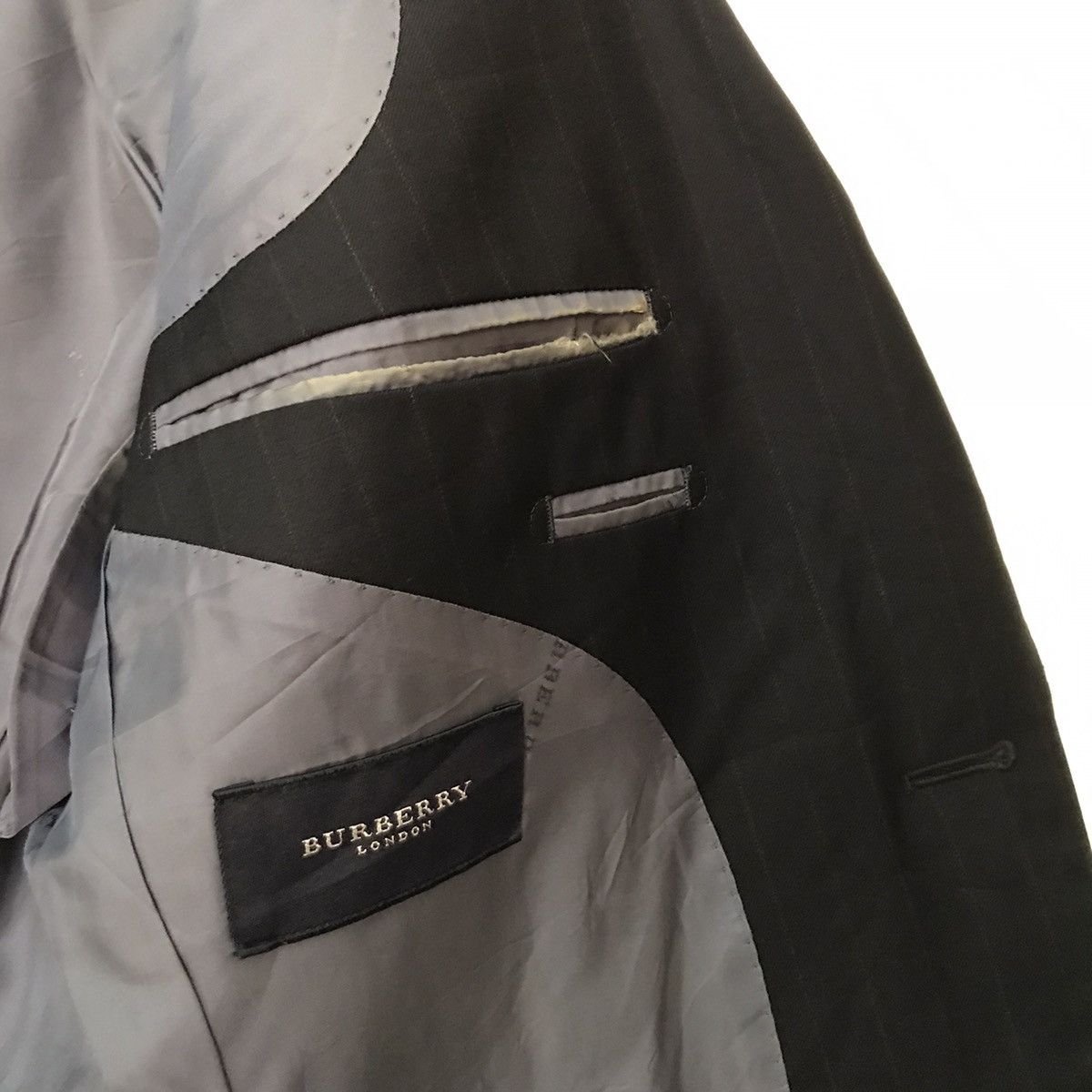 Burberry 🔥 BEST OFFER 🔥 Burberry London blazer made in Japan Size US S / EU 44-46 / 1 - 15 Thumbnail