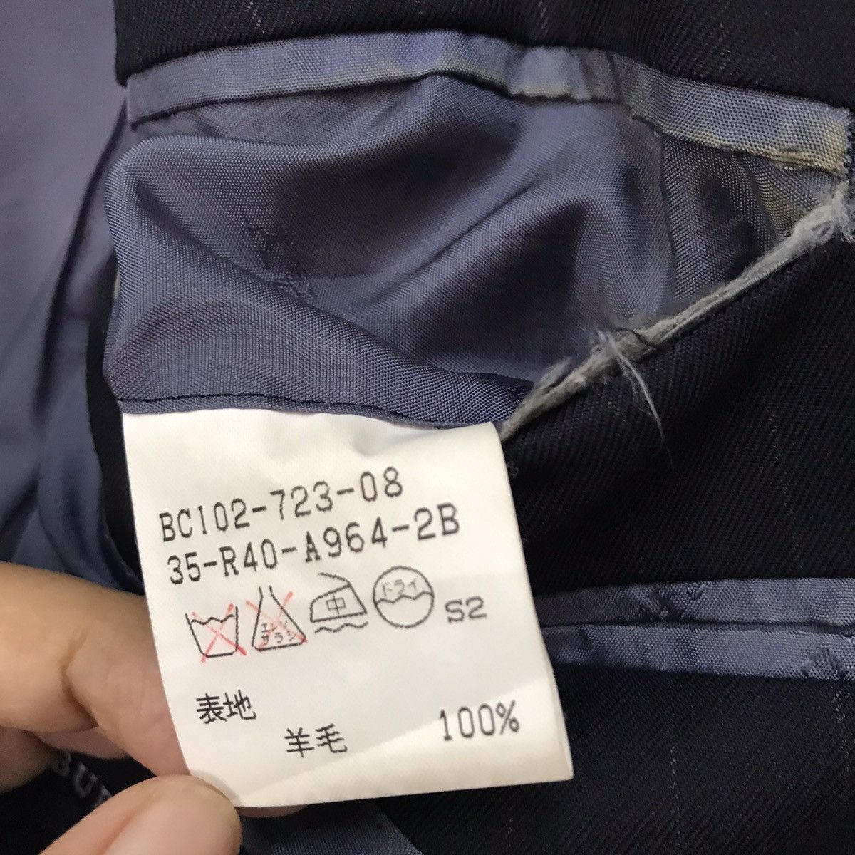 Burberry 🔥 BEST OFFER 🔥 Burberry London blazer made in Japan Size US S / EU 44-46 / 1 - 16 Thumbnail