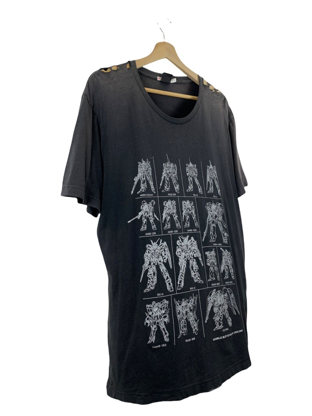Anime × Cartoon Network × Uniqlo Gundam illustrations- mobile suit gundam unicorn t-shirt Size US XL / EU 56 / 4 - 3 Thumbnail