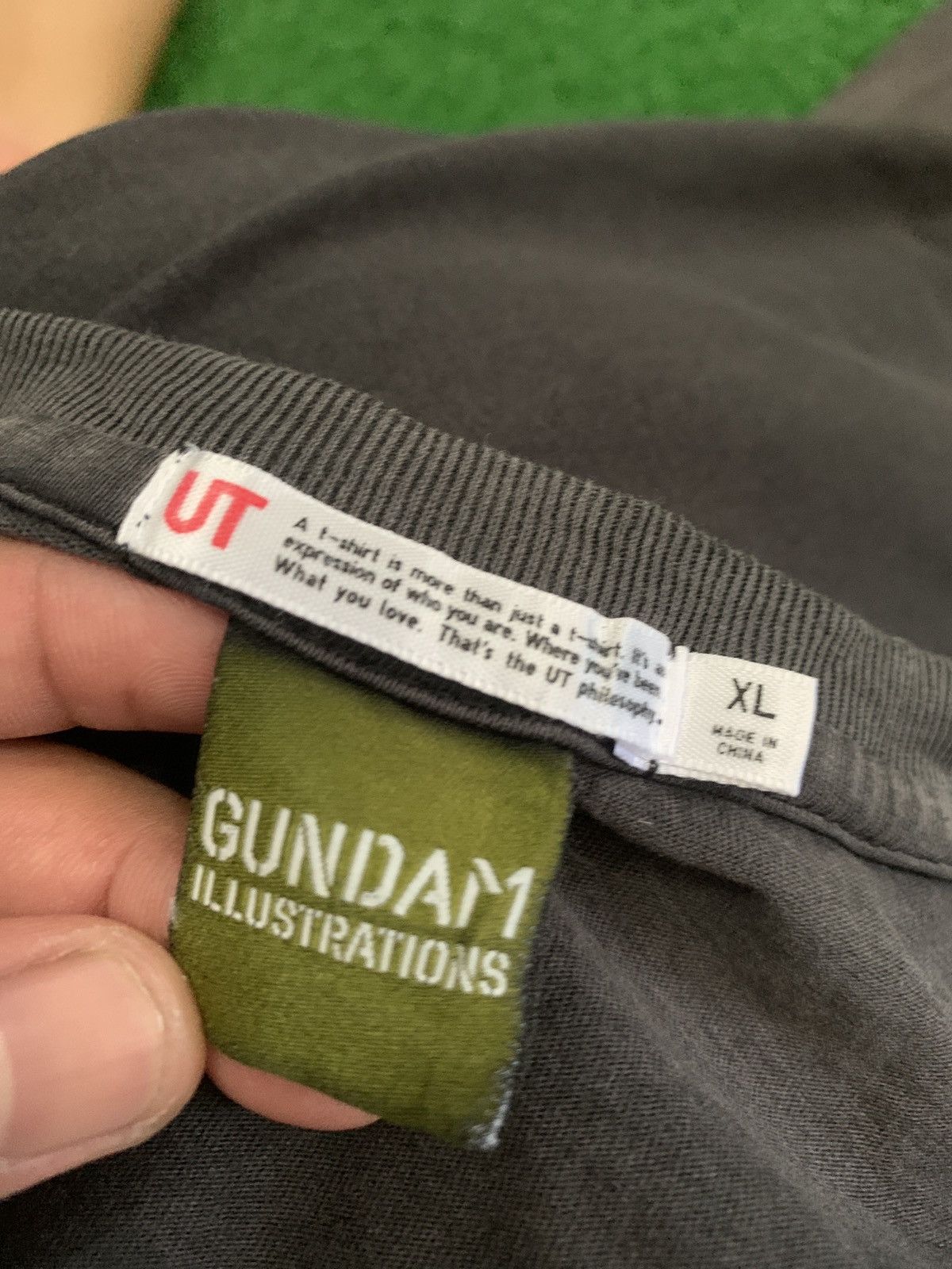 Anime × Cartoon Network × Uniqlo Gundam illustrations- mobile suit gundam unicorn t-shirt Size US XL / EU 56 / 4 - 8 Thumbnail