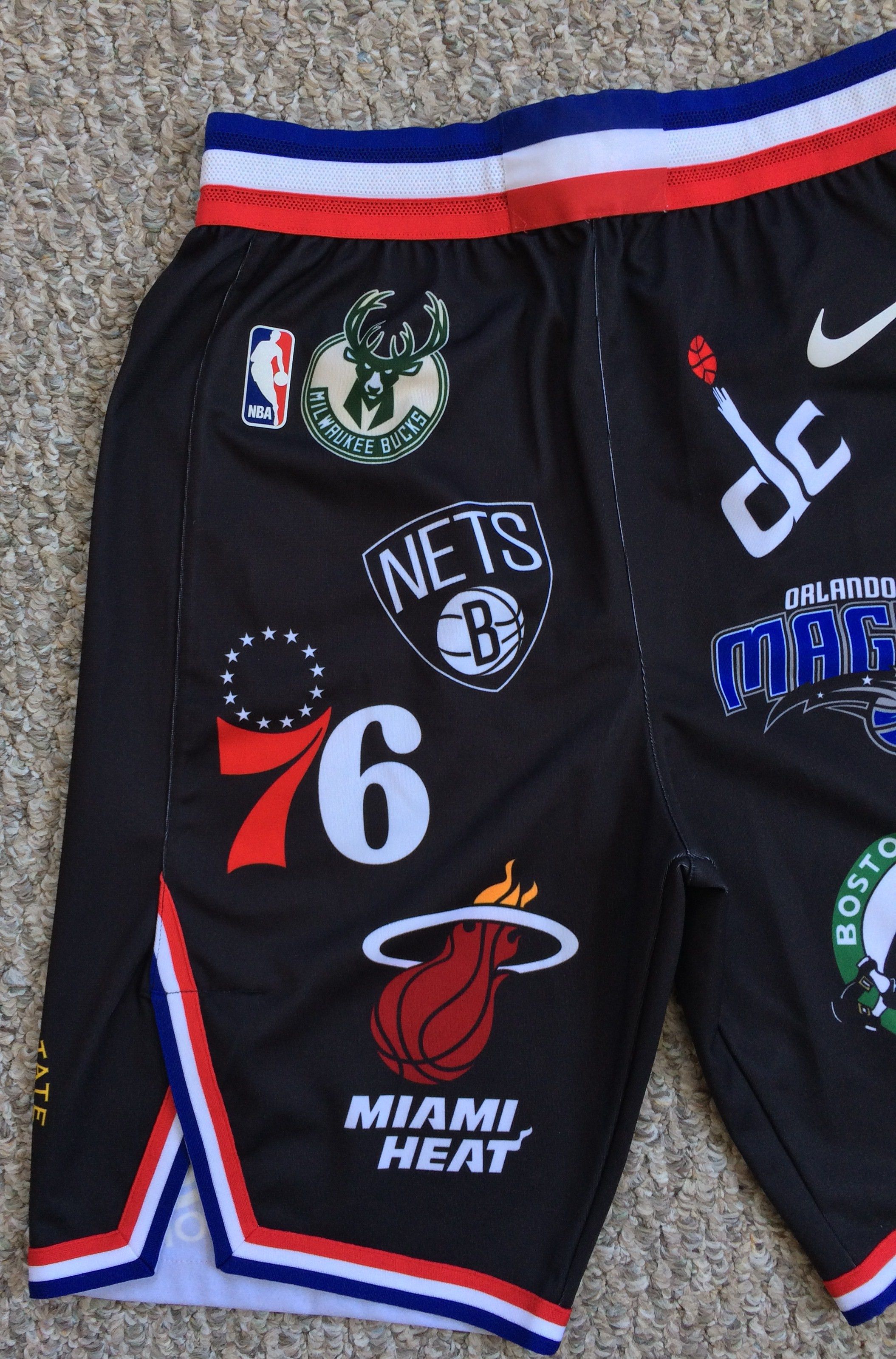 NBA × Supreme S/S 2018 Supreme x Nike NBA Shorts Small Size US 30 / EU 46 - 2 Thumbnail
