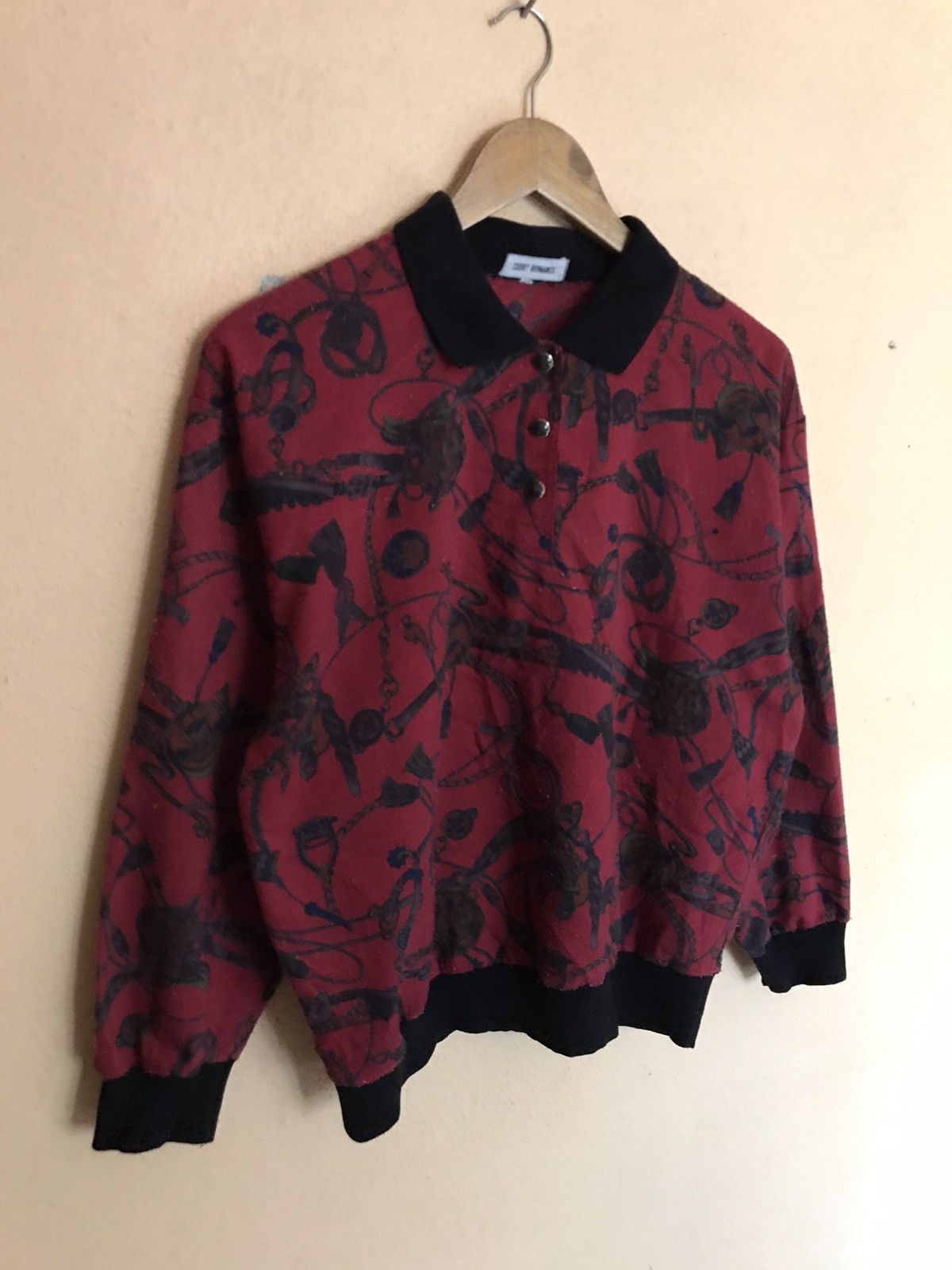 Japanese Brand RARE COURT ROMANCE BAROQUE SILK FULL PRINT HALF BUTTON Size US S / EU 44-46 / 1 - 2 Thumbnail