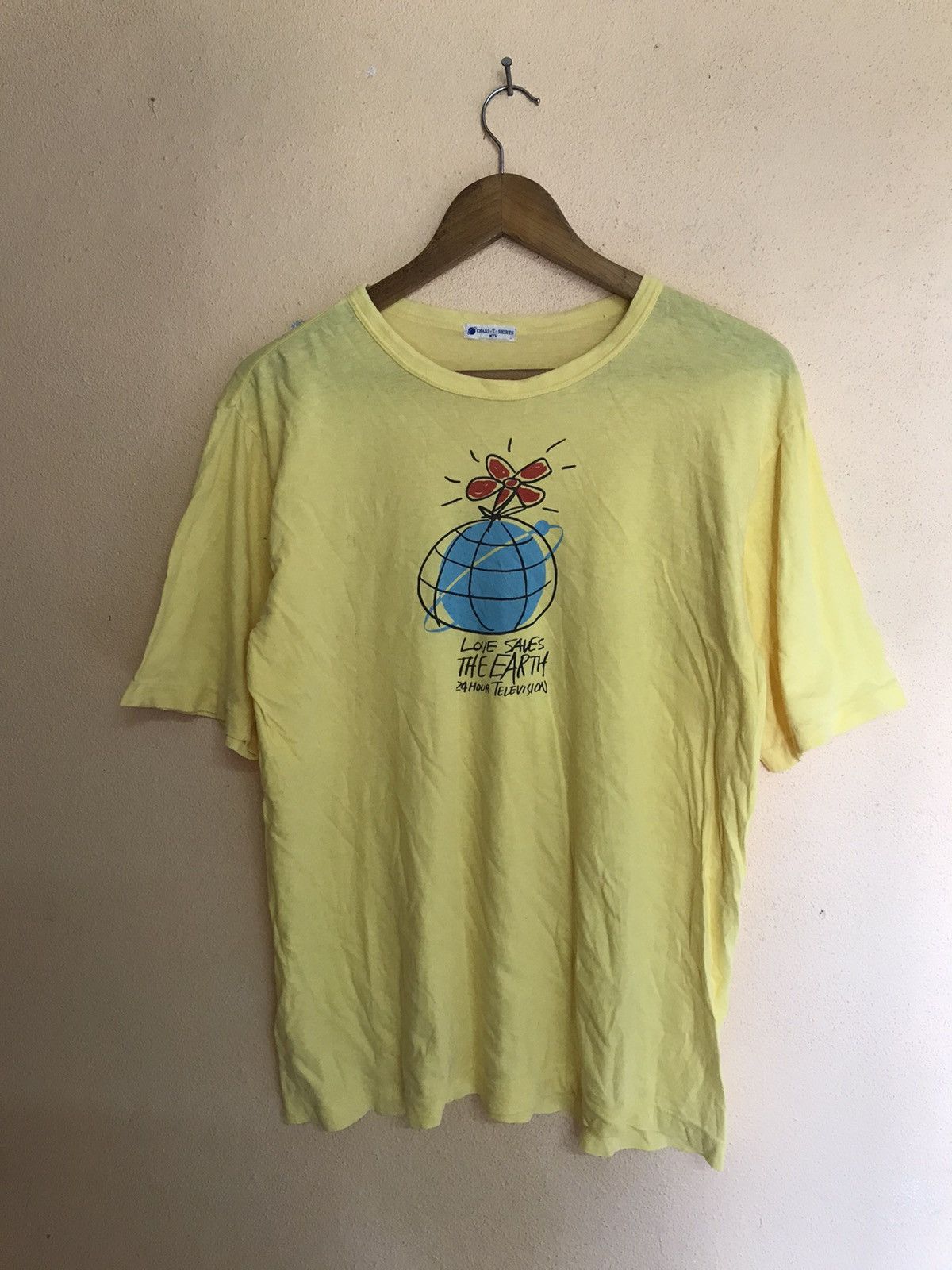 Japanese Brand Love Saves the earth BY 24 hour television takashi Size US M / EU 48-50 / 2 - 1 Thumbnail