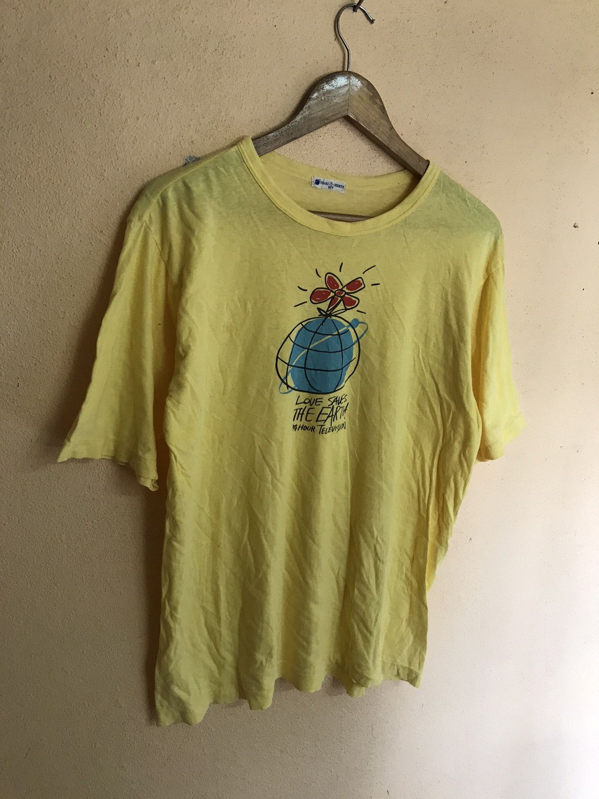 Japanese Brand Love Saves the earth BY 24 hour television takashi Size US M / EU 48-50 / 2 - 3 Thumbnail