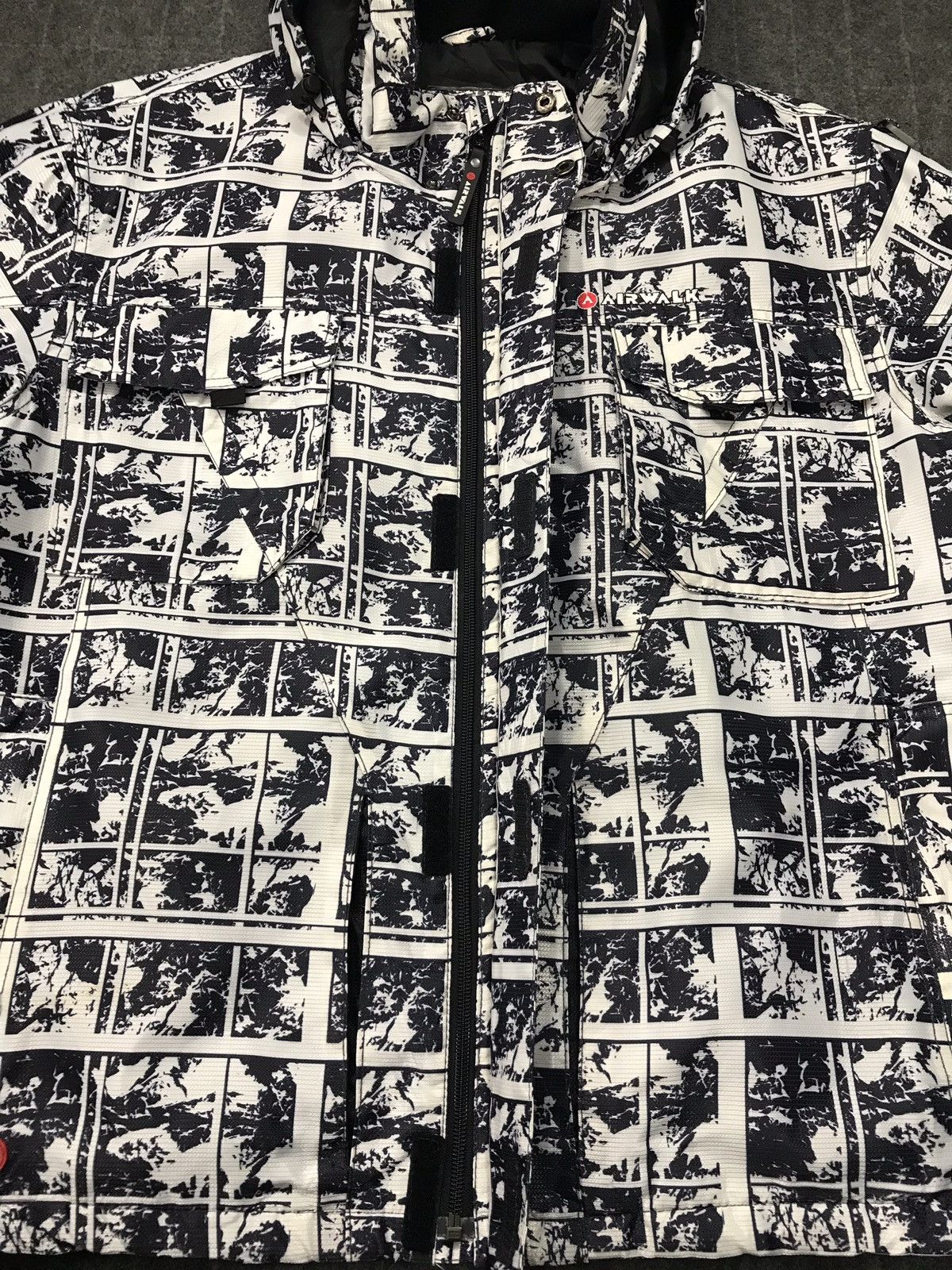 Airwalk × Japanese Brand Vintage Airwalk Jacket Ski Zipper Hoodie Style Size US XL / EU 56 / 4 - 11 Thumbnail