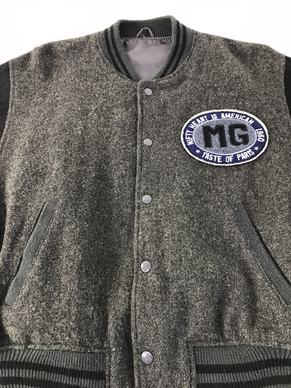 Vintage Vintage MG Simple Varsity Jacket Woll Quilted Inner Size US L / EU 52-54 / 3 - 3 Thumbnail