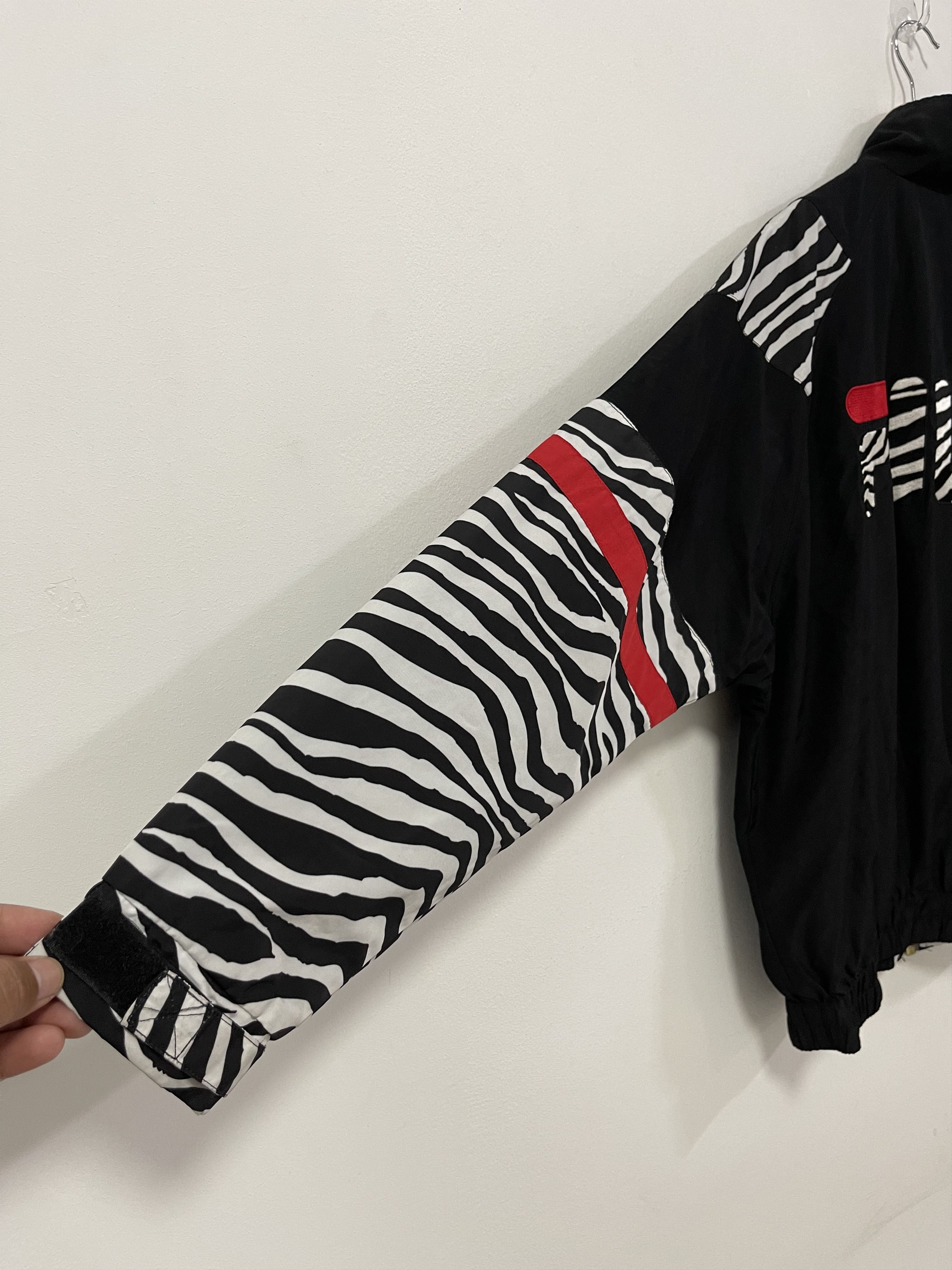 Fila × Joyrich × Vintage Vintage Fila Joyrich Multicolour Zebra Design Light Jacket Size US S / EU 44-46 / 1 - 12 Thumbnail