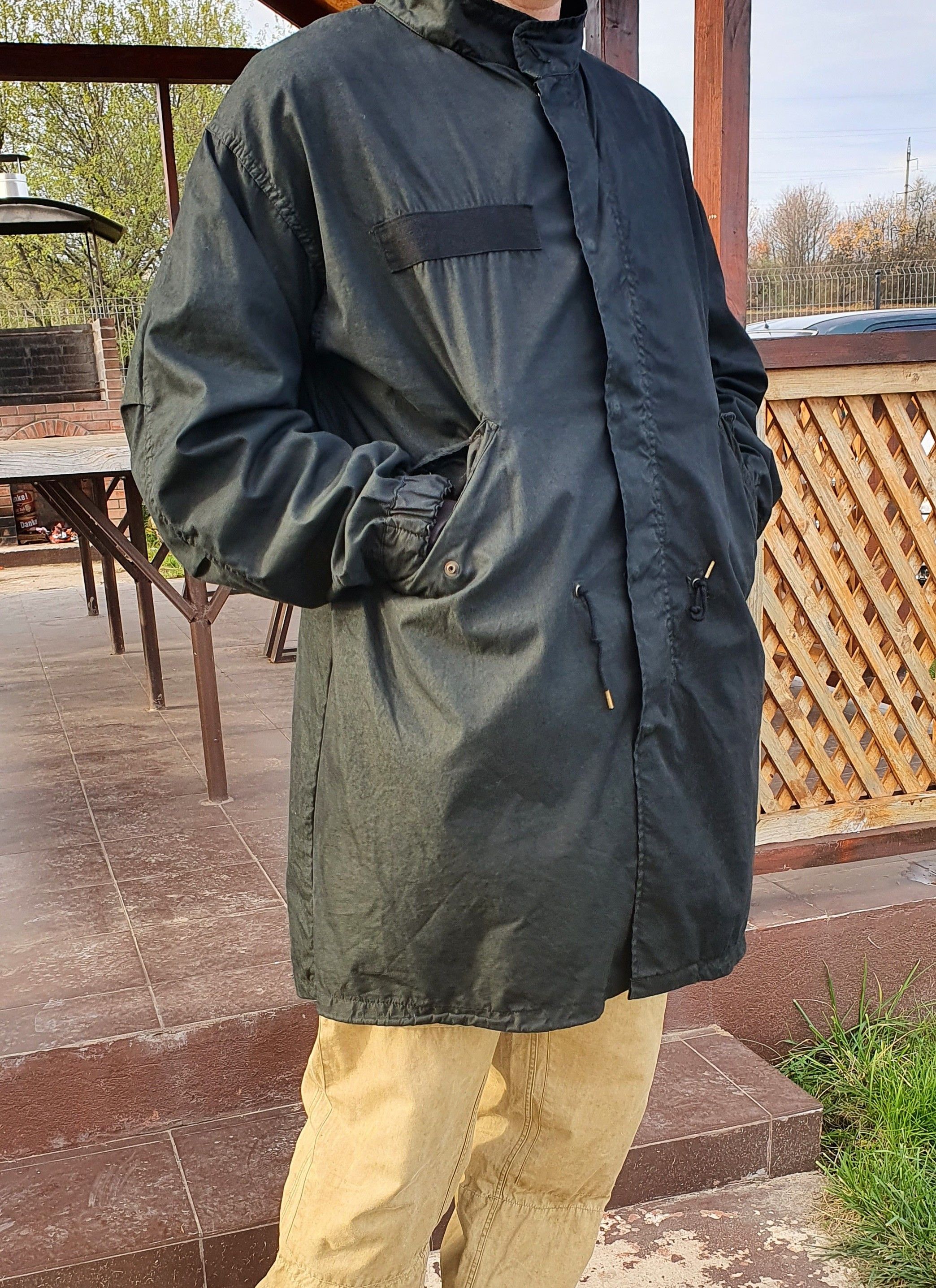 RRP±2000$ BARBED Utility Luxury Light Fishtail Parka