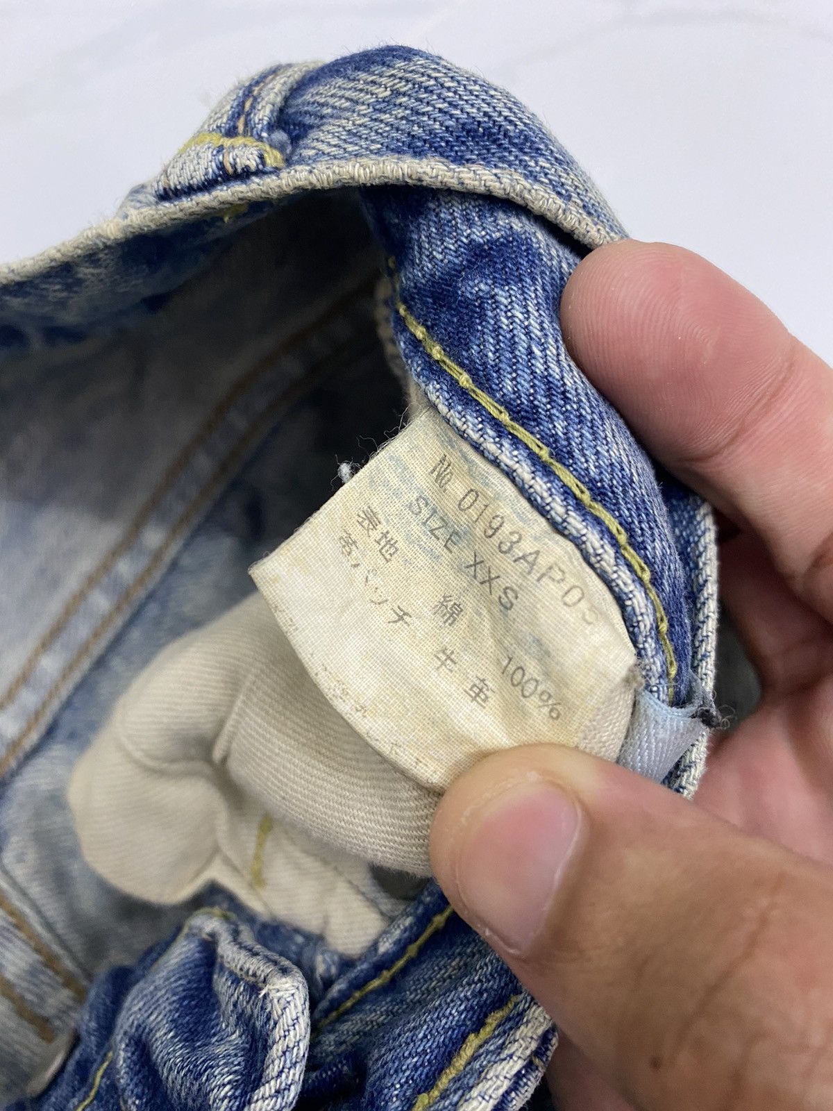 Hysteric Glamour HYSTERIC GLAMOUR SELVEDGE DISTRESSED STUDDED DENIM JEANS Size US 27 - 14 Thumbnail