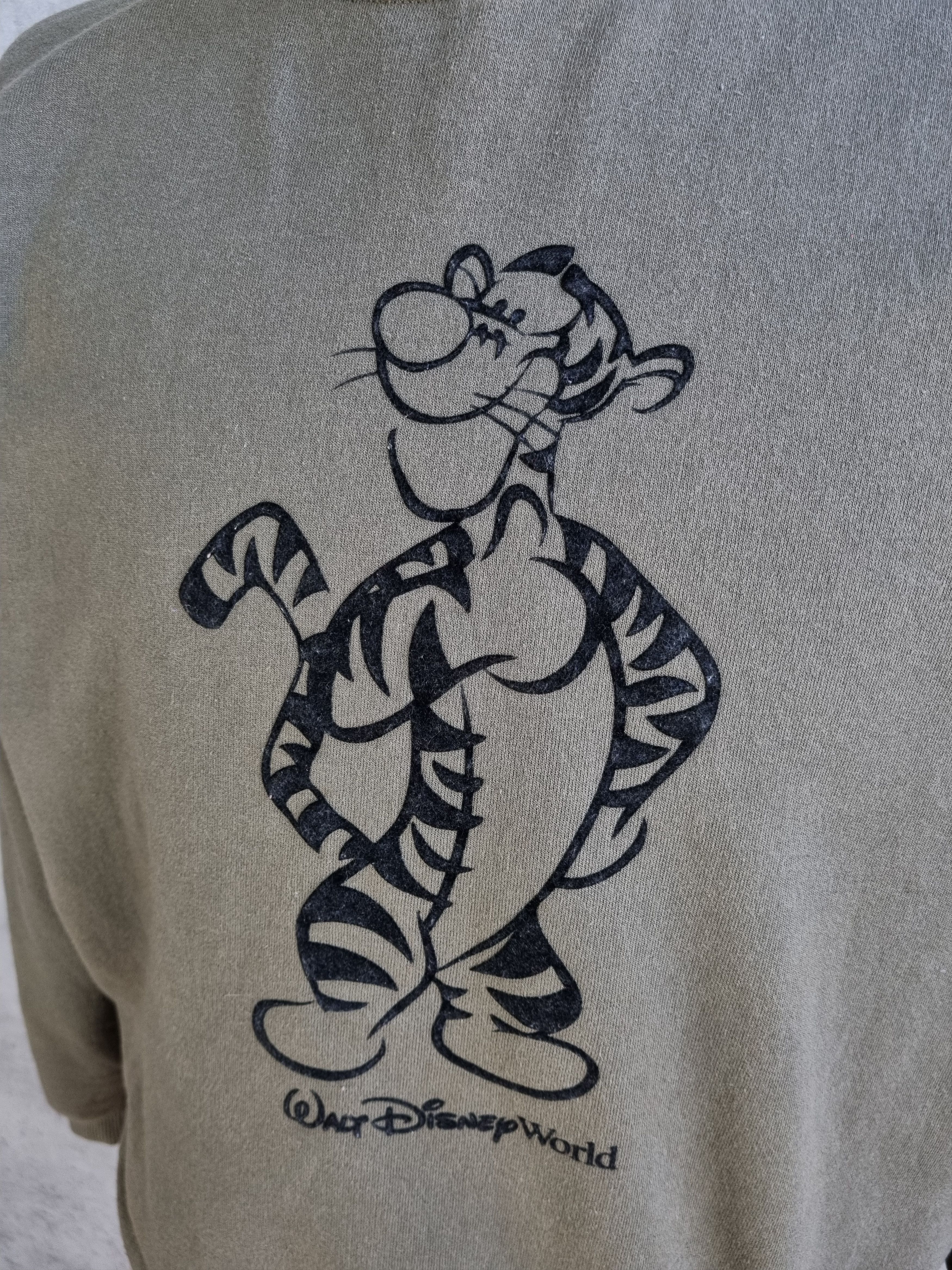 Disney × Vintage Vintage 90s Disney The Tiger Pooh Sweatshirt Size US L / EU 52-54 / 3 - 5 Thumbnail