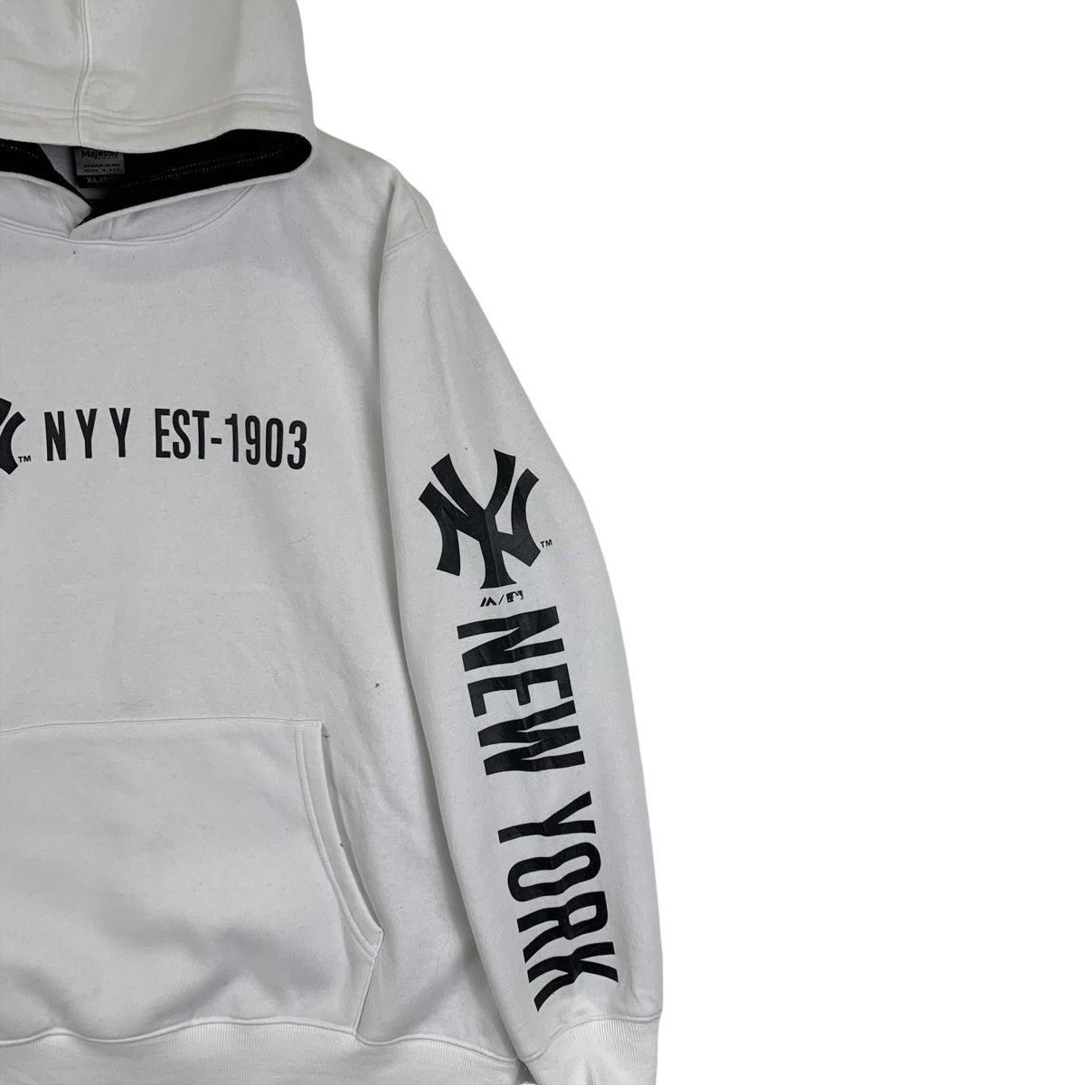 Majestic × New York Yankees × Vintage Vintage New York YANKEES Majestic Baseball Team Hoodie Size US XL / EU 56 / 4 - 6 Thumbnail