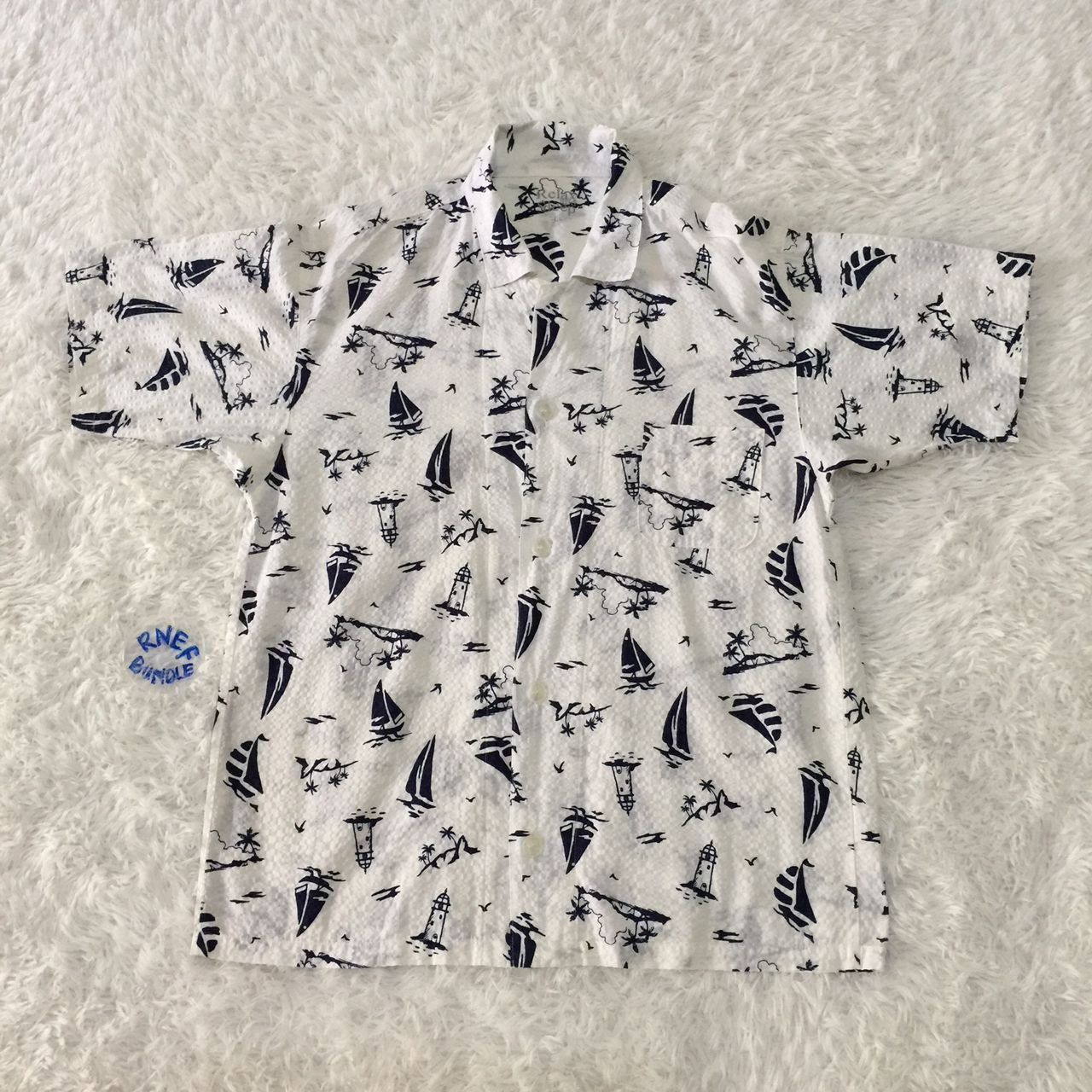 Topvalu hawaii design shirt