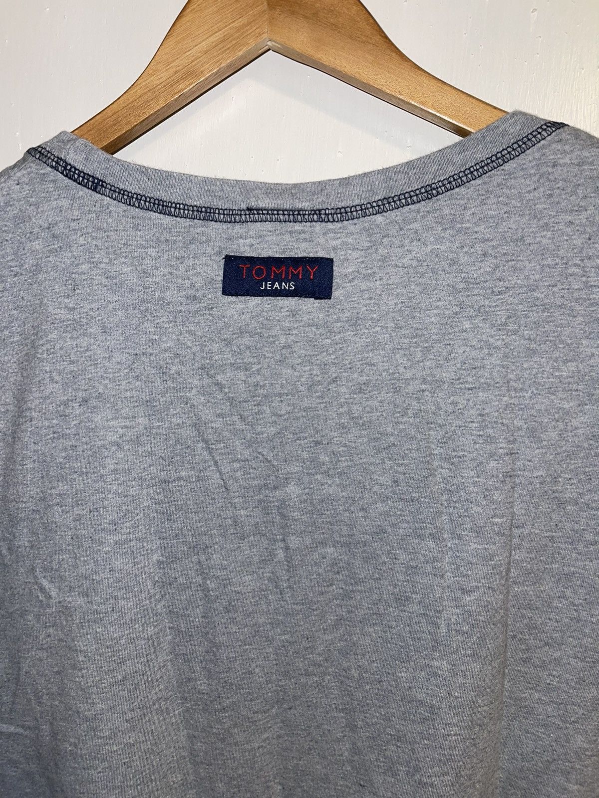 Tommy Hilfiger Vintage Tommy Hilfiger Tank Size US L / EU 52-54 / 3 - 4 Thumbnail