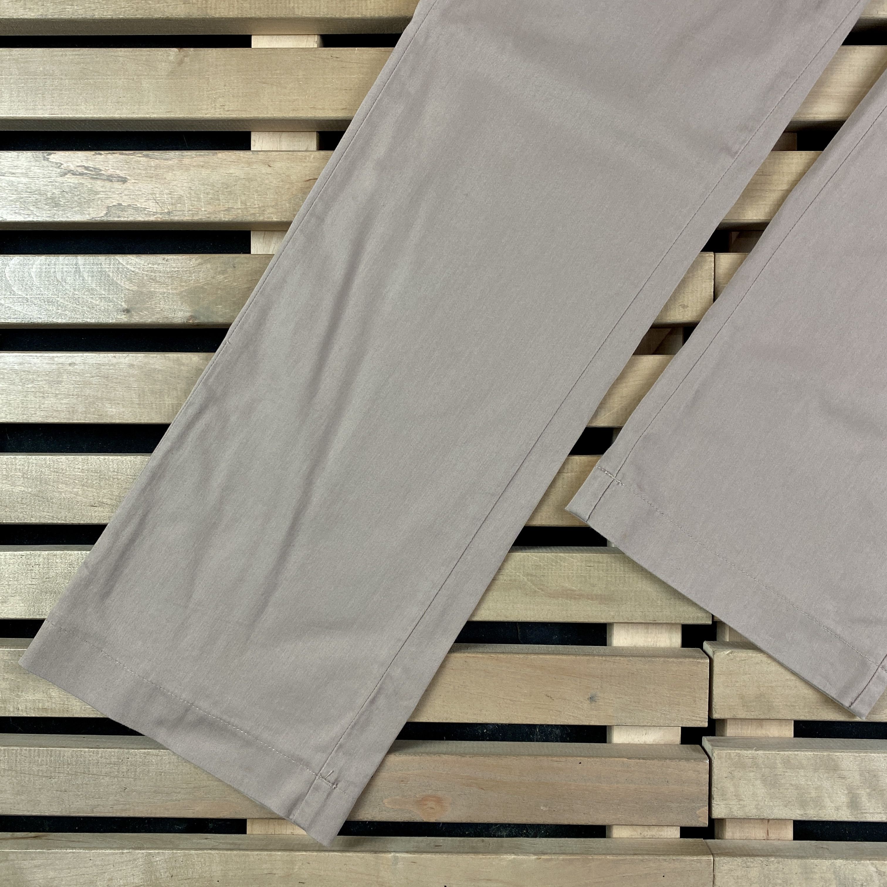 Moncler Womens Pants Moncler Vintage Size 42 Opti Size 28" / US 6 / IT 42 - 3 Thumbnail