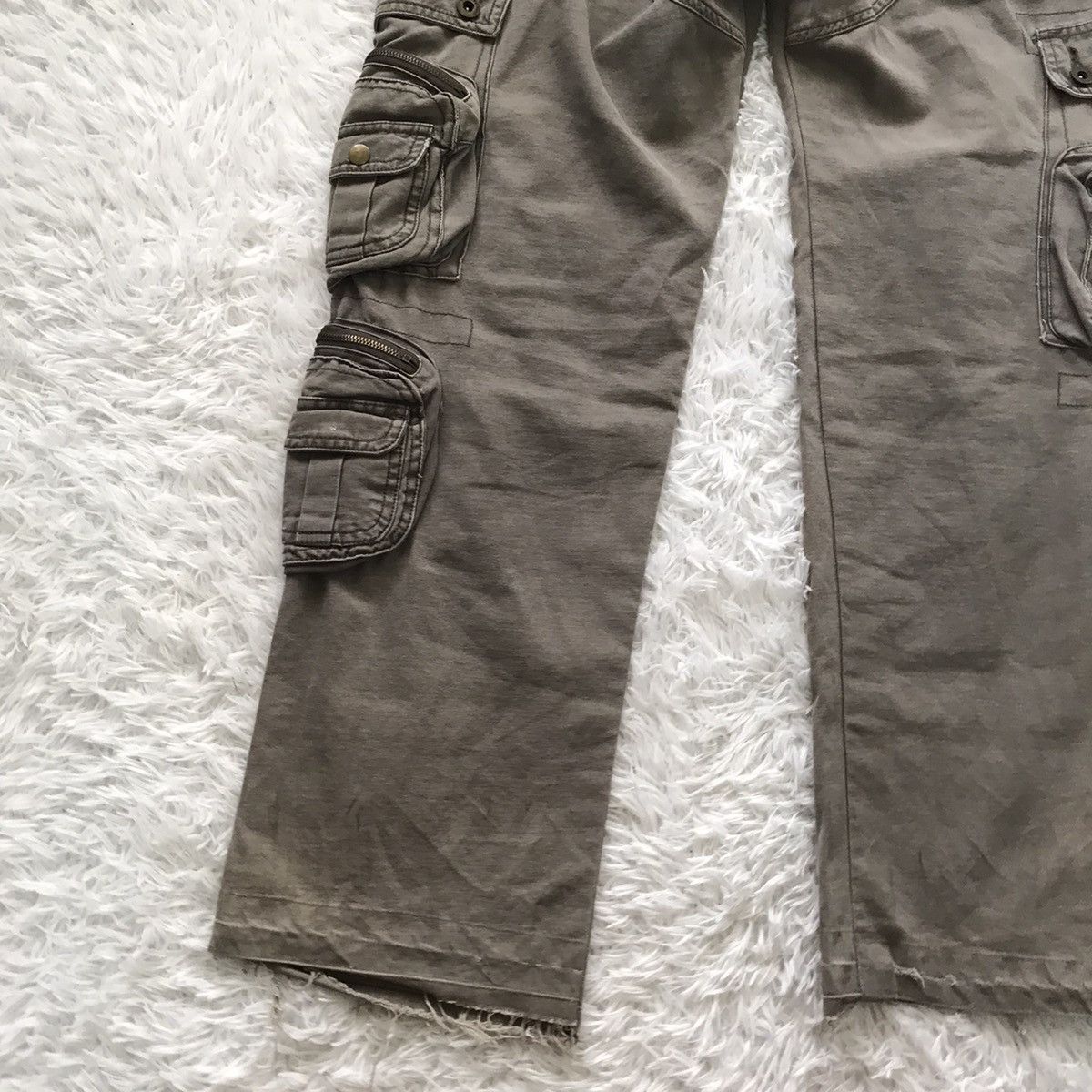 Japanese Brand Designed by Masam multi pockets cargo pant Size US 32 / EU 48 - 14 Thumbnail