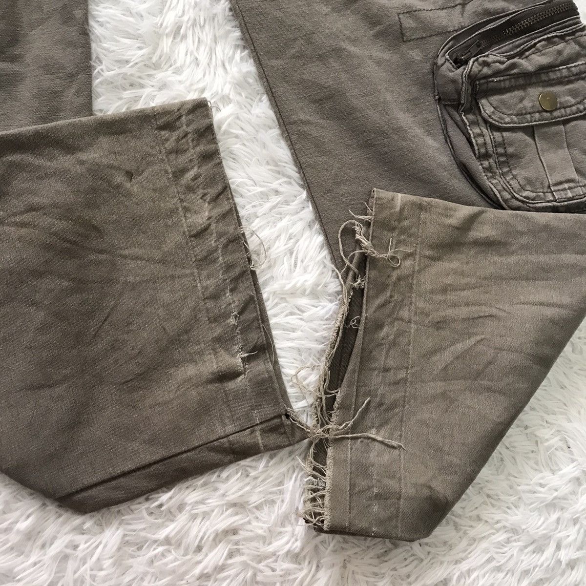 Japanese Brand Designed by Masam multi pockets cargo pant Size US 32 / EU 48 - 22 Thumbnail