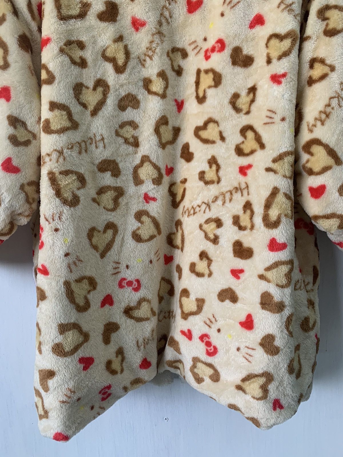 Anime Hello Kitty Kimono Sweater Cardigan Style Size US M / EU 48-50 / 2 - 9 Thumbnail