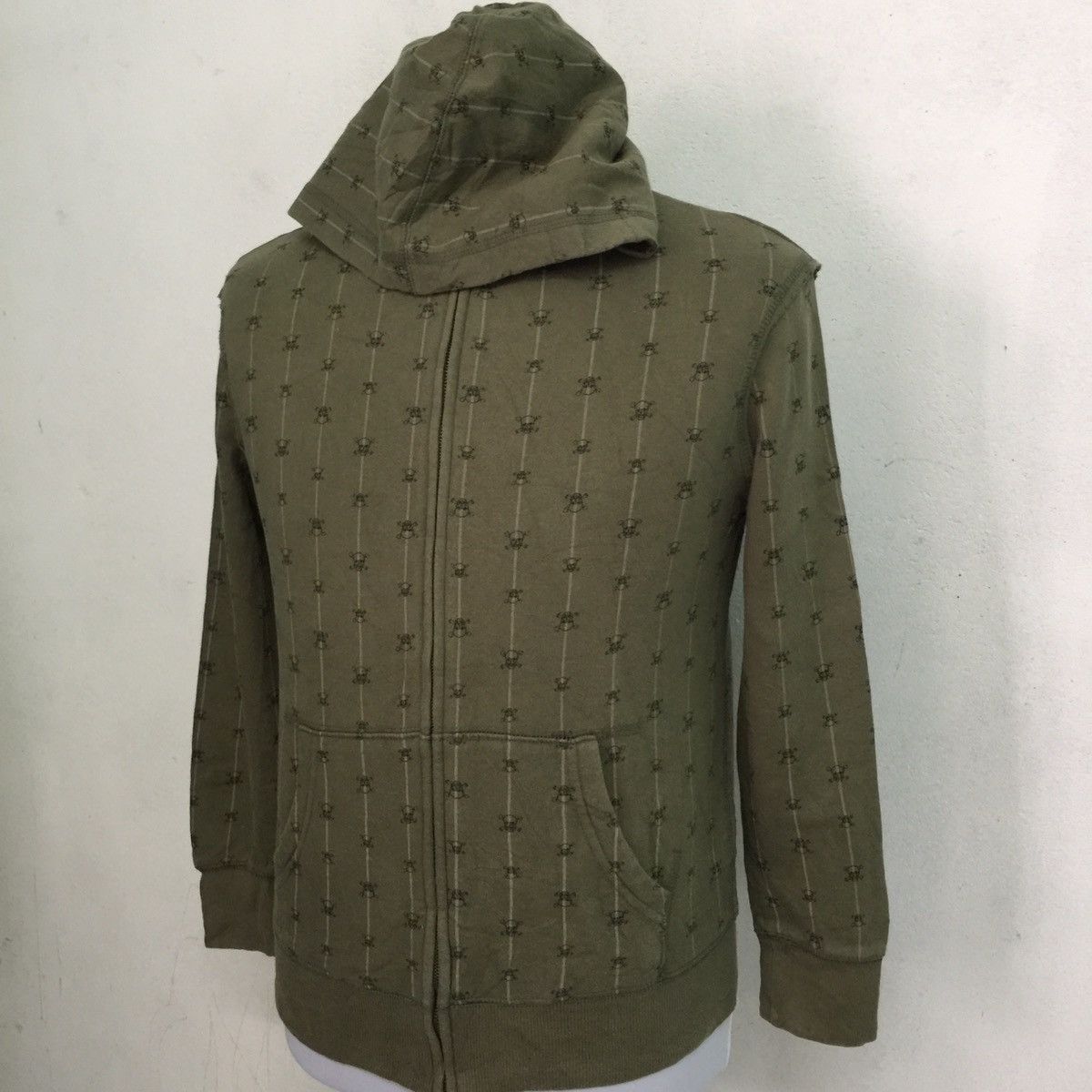 Japanese Brand Mossimo supply co sweatshirt hoodie skull design Size US M / EU 48-50 / 2 - 2 Thumbnail