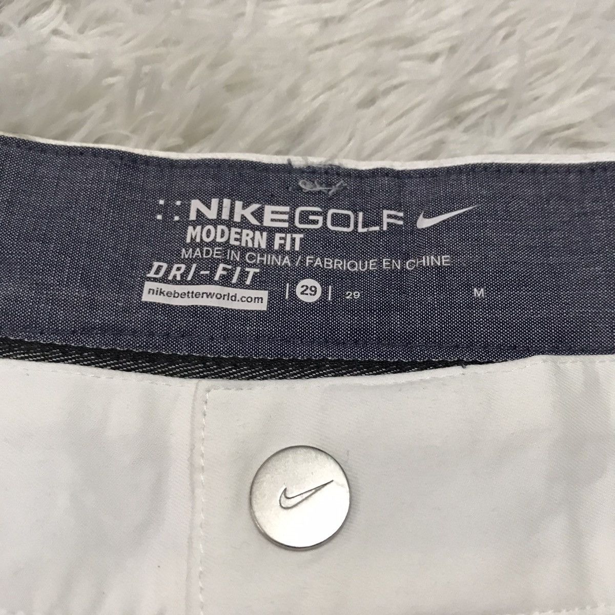 Nike Nike golf modern fit short pant Size US 29 - 12 Thumbnail