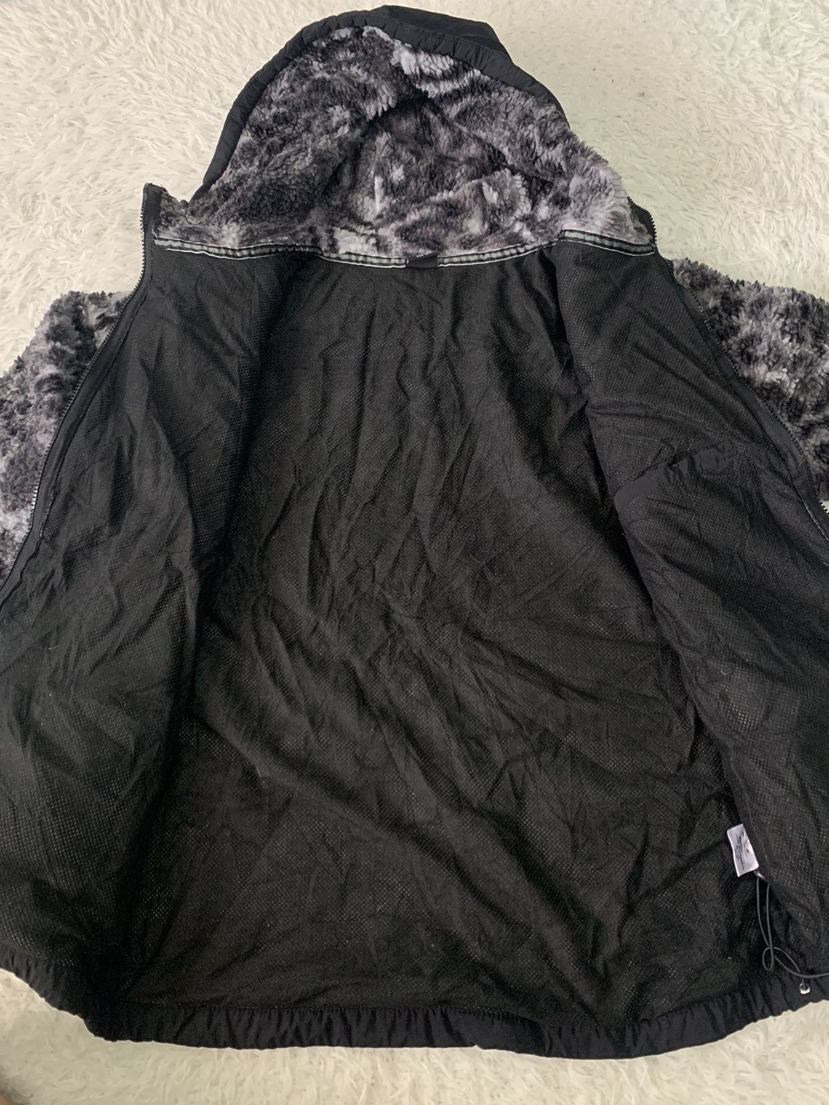 Art Comes First × Japanese Brand Cozy Print Two Tone Fleece Jacket Hooded by Find Out Size US M / EU 48-50 / 2 - 8 Thumbnail