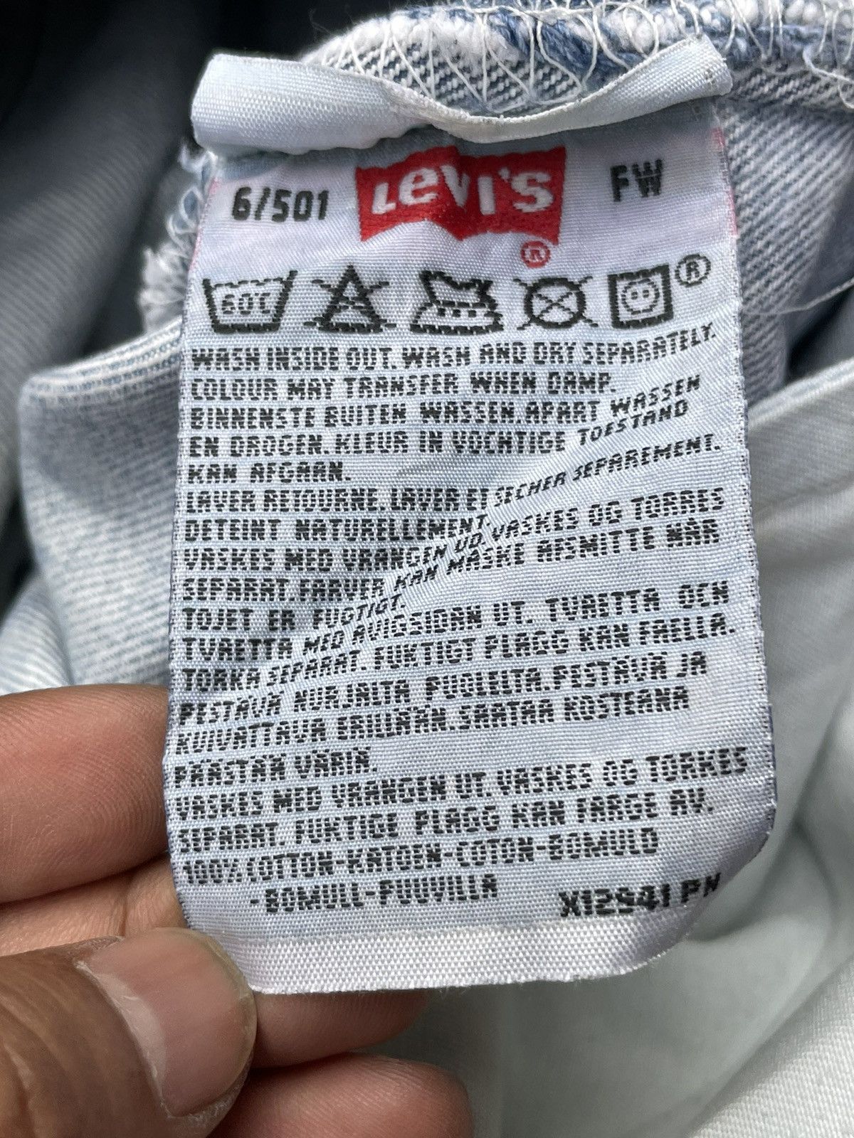 Levi's Vintage 1998 Levis 501 e UK Size US 31 - 18 Thumbnail