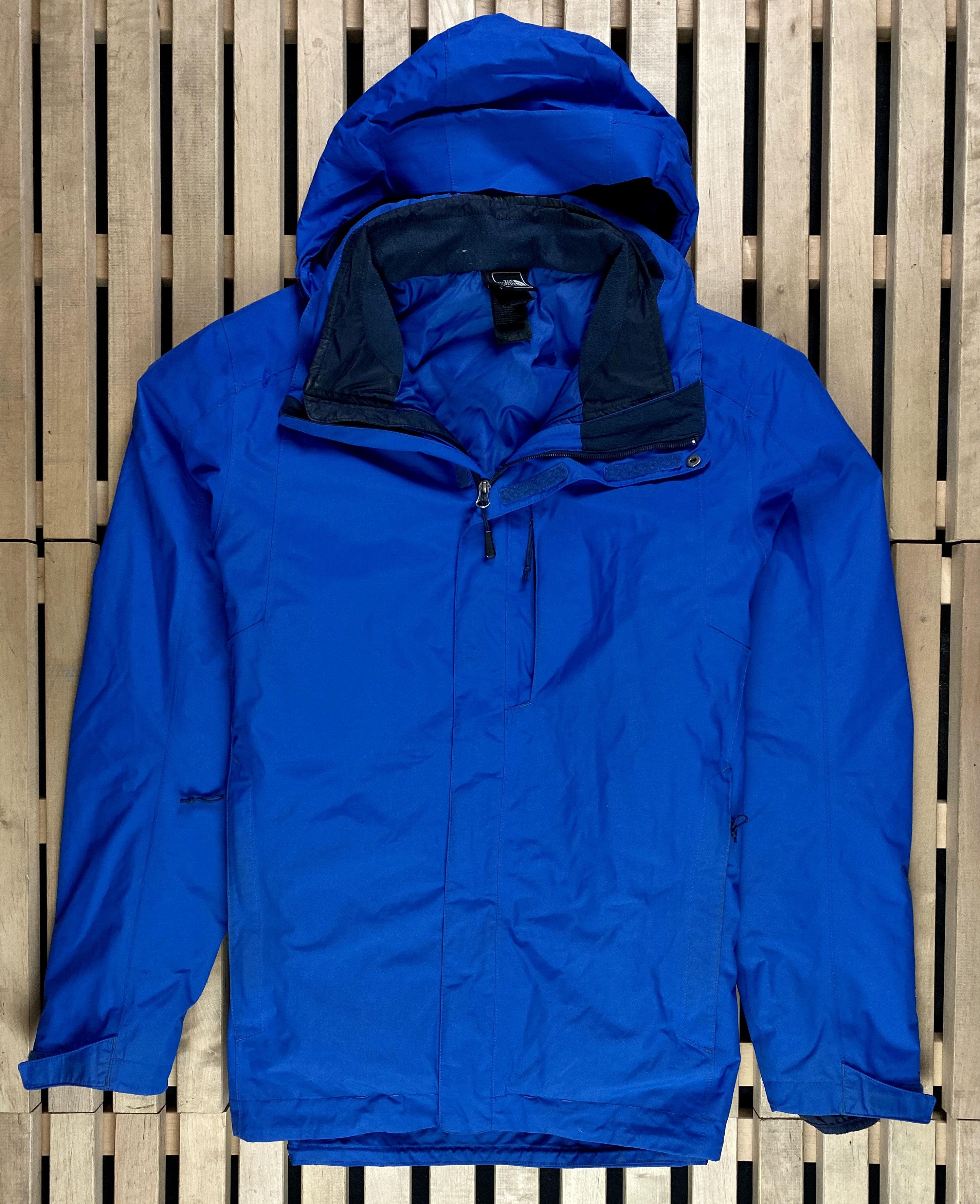 The North Face Mens Outdoor Jacket + Lining The North Face Size M Blue Size US M / EU 48-50 / 2 - 1 Thumbnail