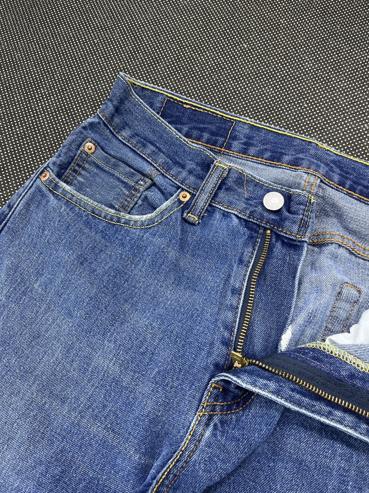 Levi's Vintage levis 505 Blue Jeans - J021 Size US 30 / EU 46 - 5 Thumbnail
