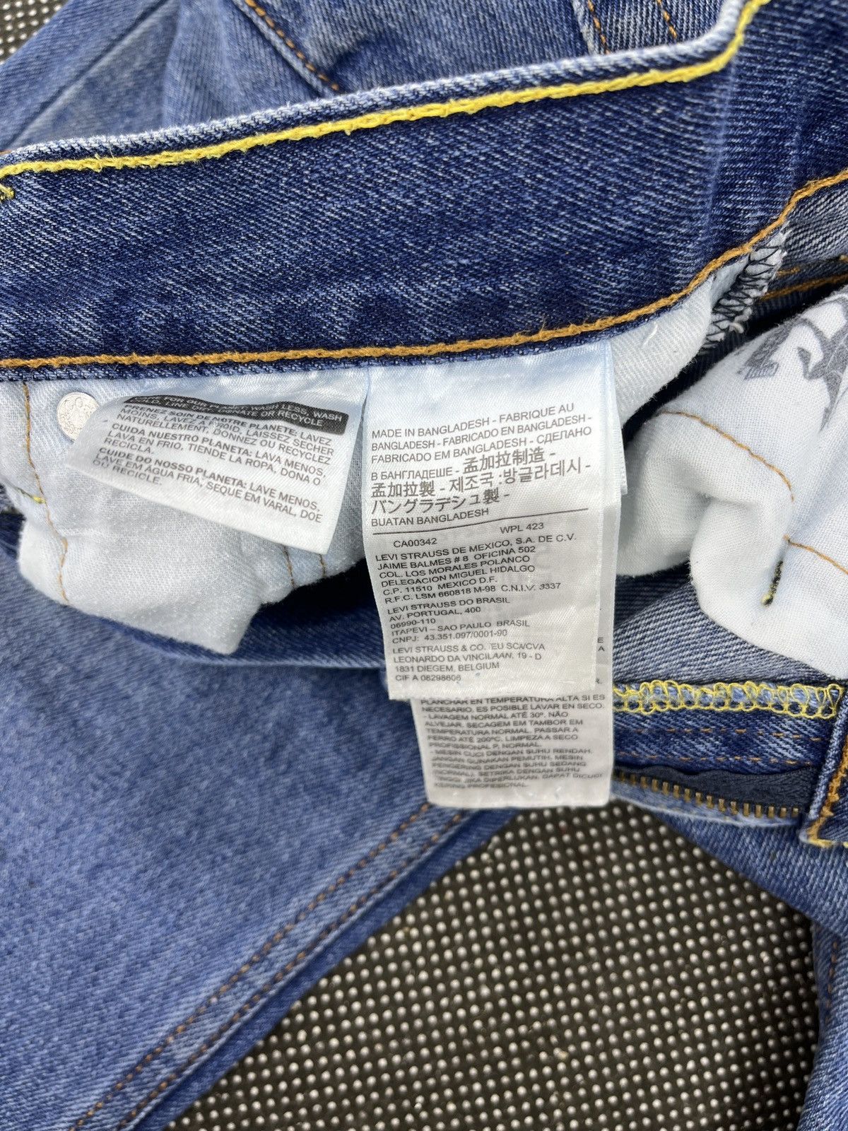 Levi's Vintage levis 505 Blue Jeans - J021 Size US 30 / EU 46 - 6 Thumbnail