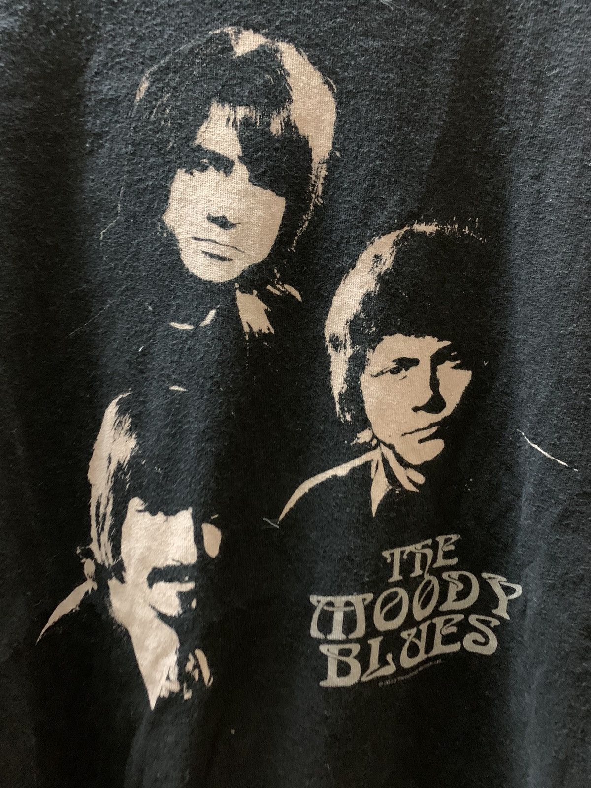 Band Tees Vintage The Moody Blues Tour 2010 T Shirt Size US XL / EU 56 / 4 - 3 Thumbnail