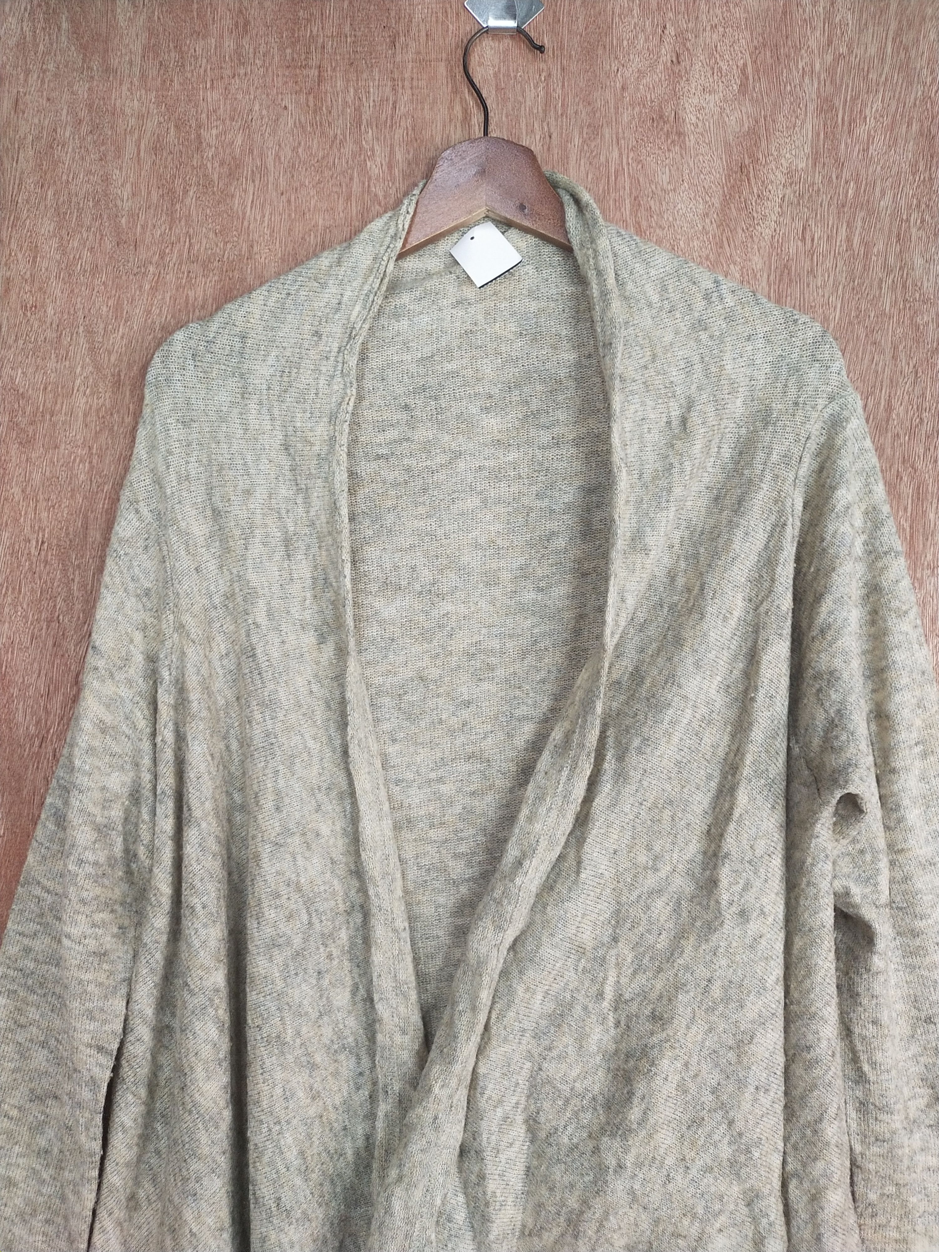 Hypebeast Pou dou dou gray plain knitwear cardigan #S015 Size US L / EU 52-54 / 3 - 2 Thumbnail