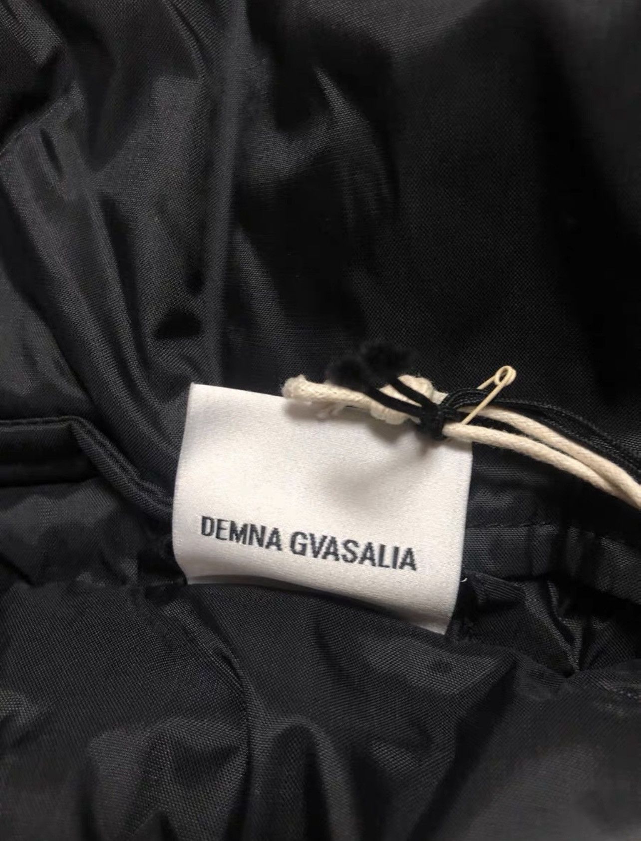 Vetements *RARE* Vetements AW17 Genetically Modified Puffer Jacket Size US S / EU 44-46 / 1 - 6 Thumbnail