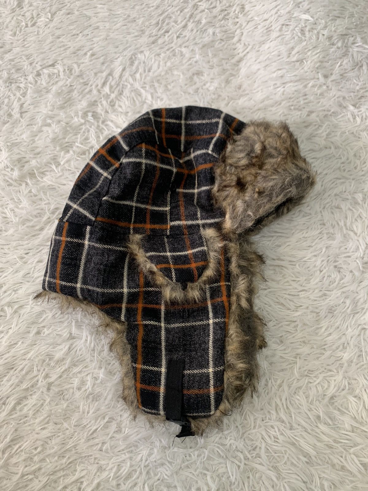 Japanese Brand Nice Checkered Style Trapper Hat Furry Like Size ONE SIZE - 7 Thumbnail