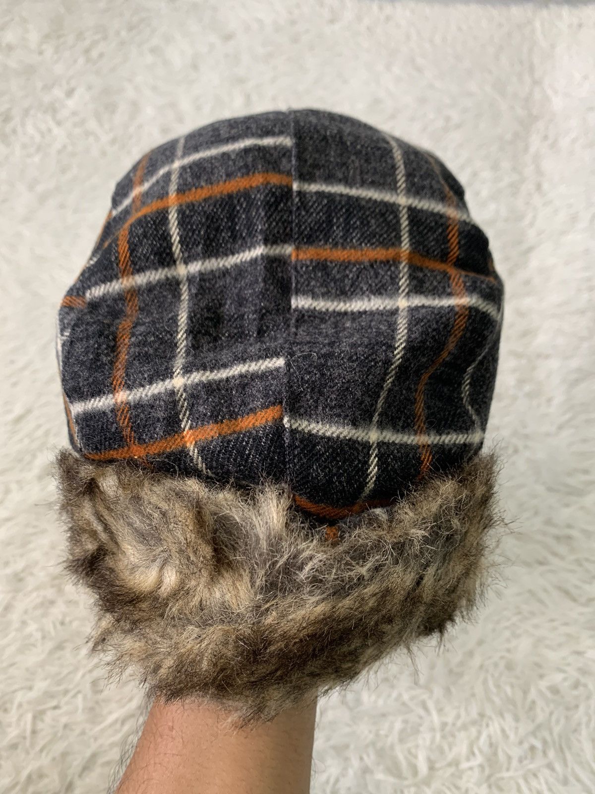 Japanese Brand Nice Checkered Style Trapper Hat Furry Like Size ONE SIZE - 11 Thumbnail