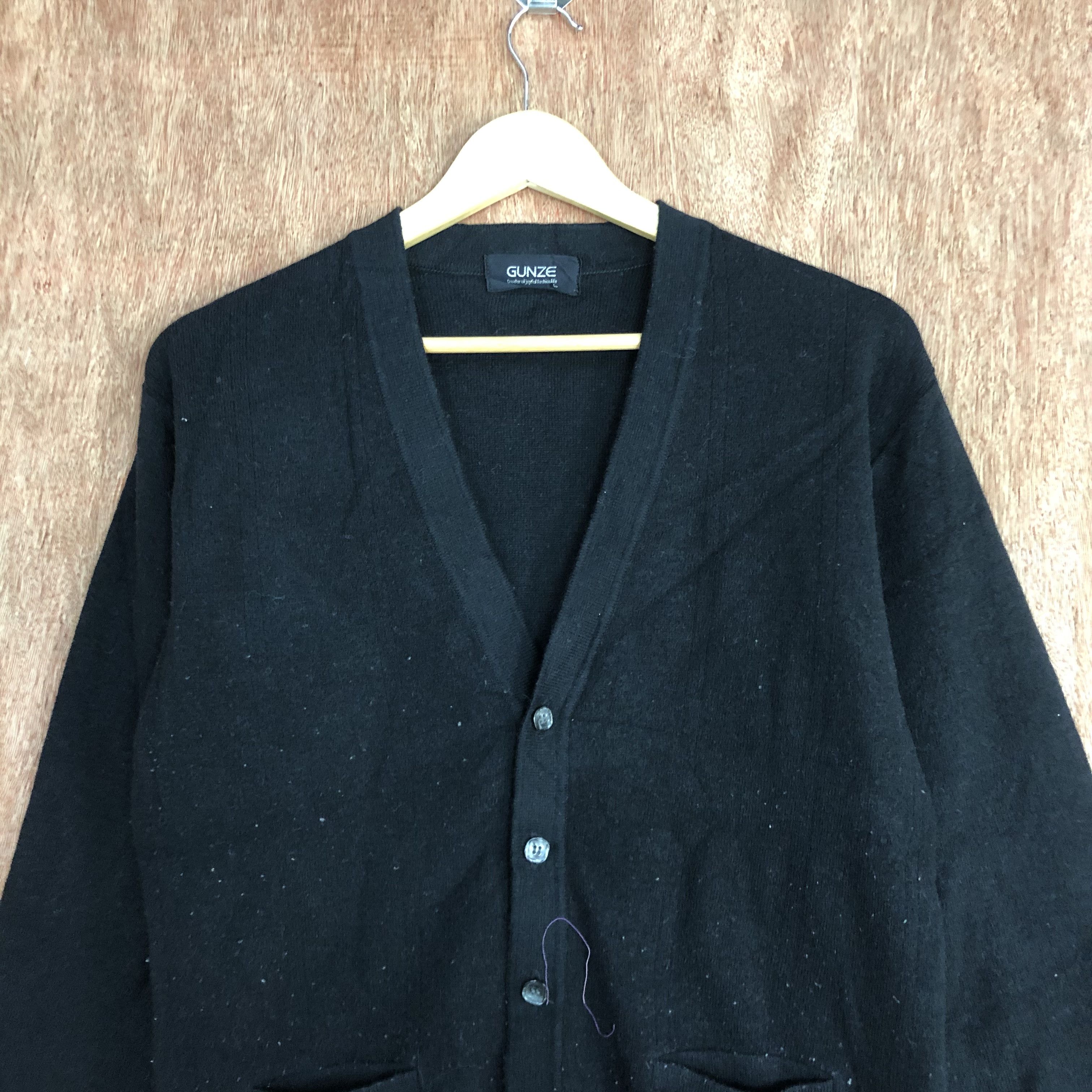 Japanese Brand Gunze Black knitwear japan streetwear Cardigan #c452 Size US M / EU 48-50 / 2 - 2 Thumbnail