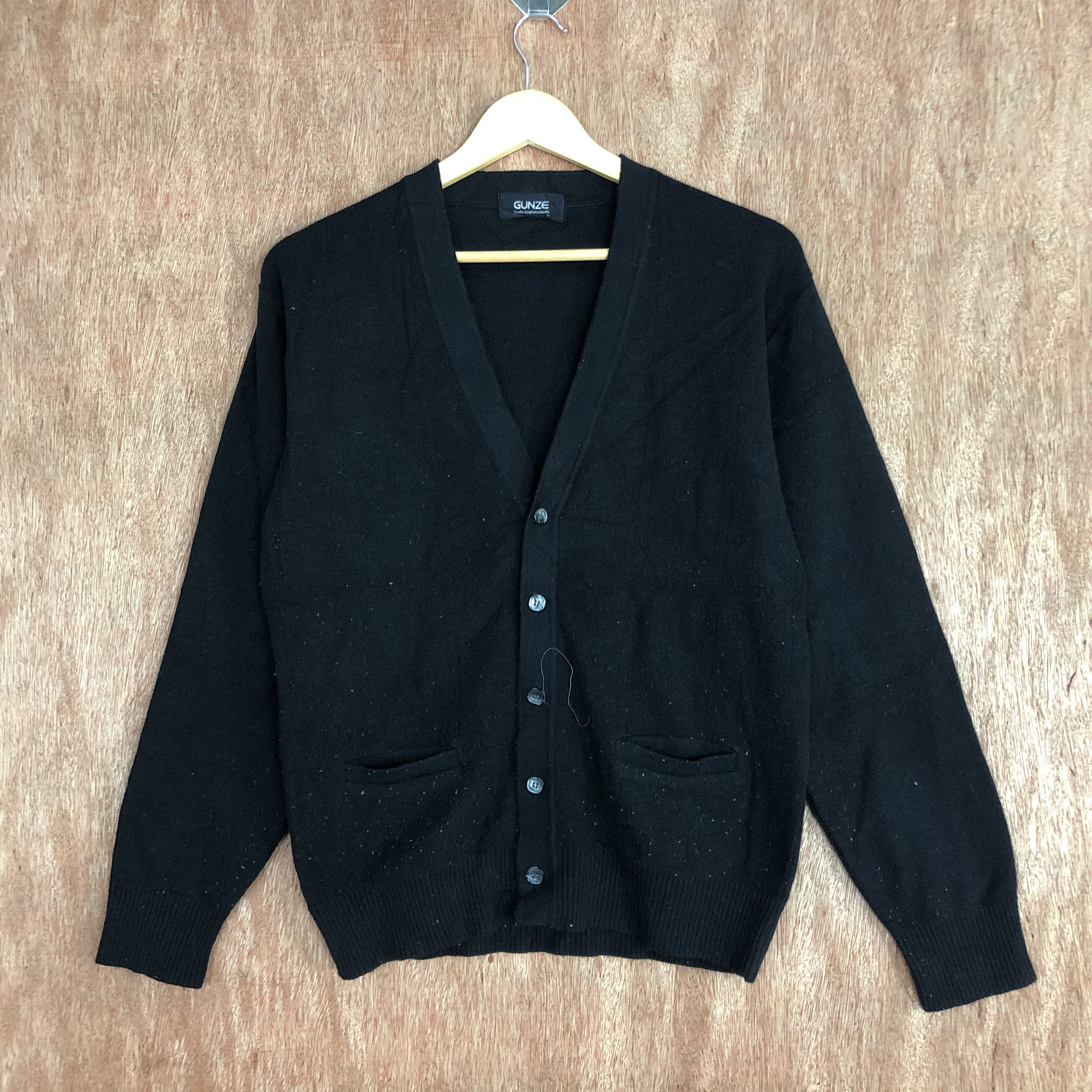 Japanese Brand Gunze Black knitwear japan streetwear Cardigan #c452 Size US M / EU 48-50 / 2 - 1 Thumbnail