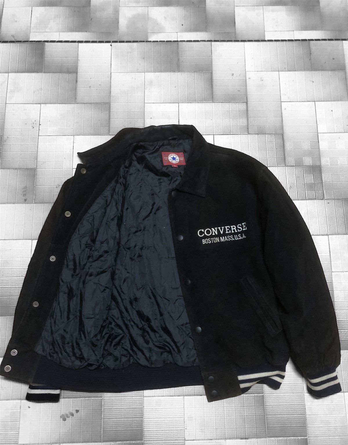 Converse 🔥80’s Varsity Leather CONVERSE BIG LOGO Size US L / EU 52-54 / 3 - 6 Thumbnail