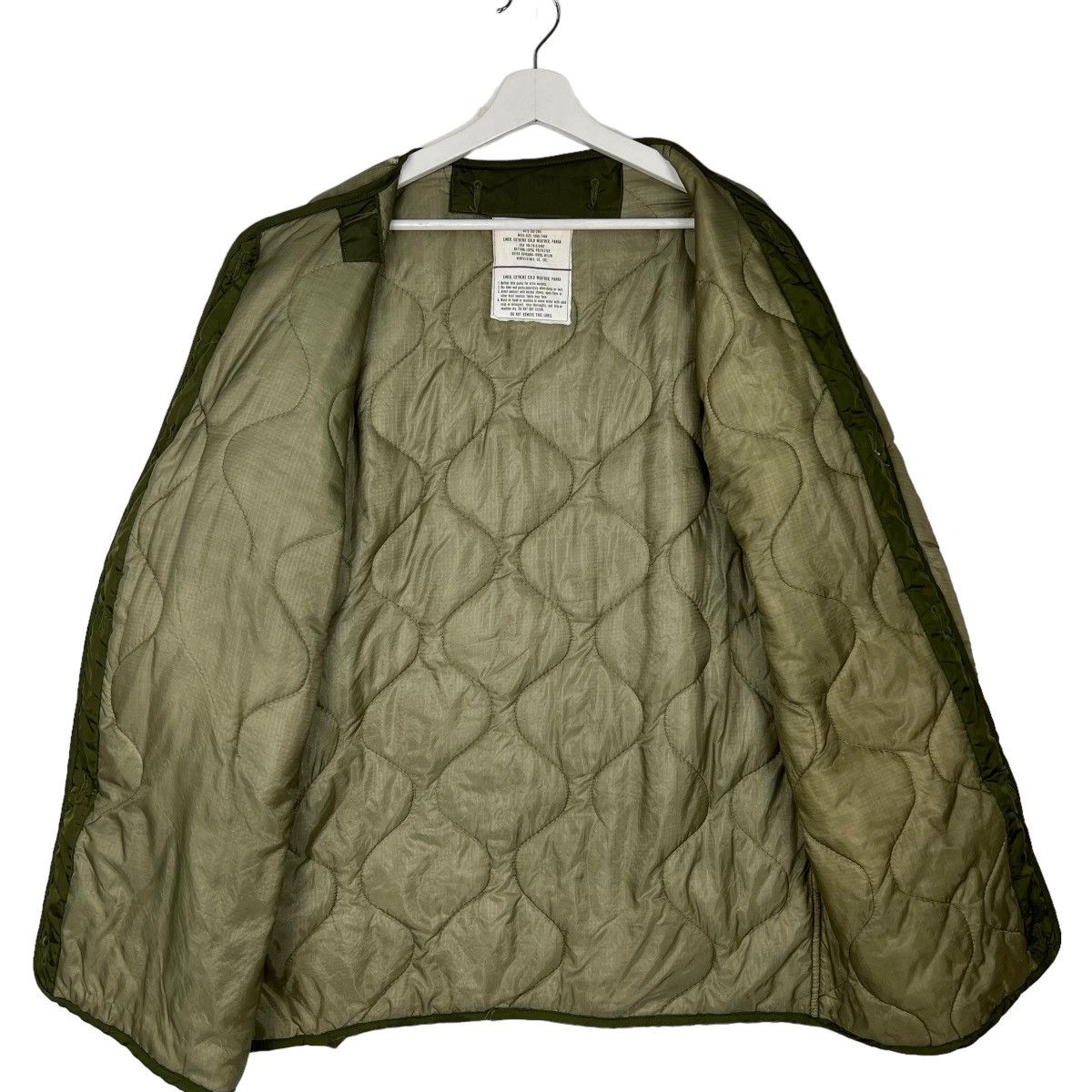 Vintage 70s VINTAGE WINFIELD MFG MILITARY US ARMY LINER QUILTED Size US M / EU 48-50 / 2 - 7 Thumbnail