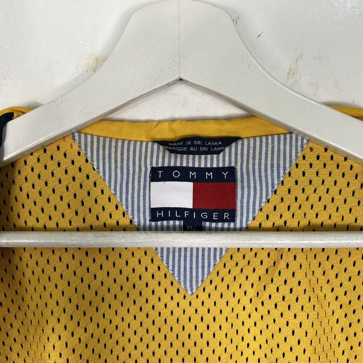 Rap Tees 🔥 VINTAGE TOMMY HILFIGER JACKET Size US M / EU 48-50 / 2 - 10 Thumbnail