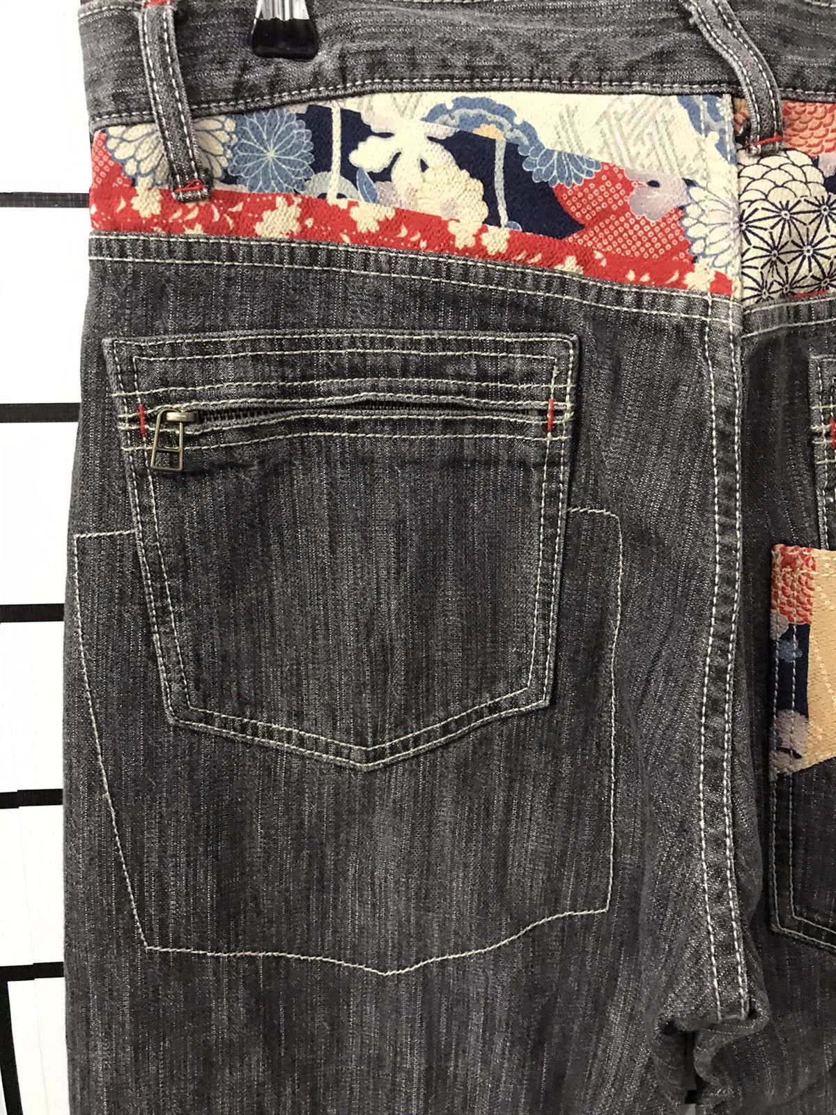 Art Comes First × Japanese Brand Wild Khakis Japan Double Pocket Japan Art Motif Slim Denim Size US 33 - 10 Thumbnail