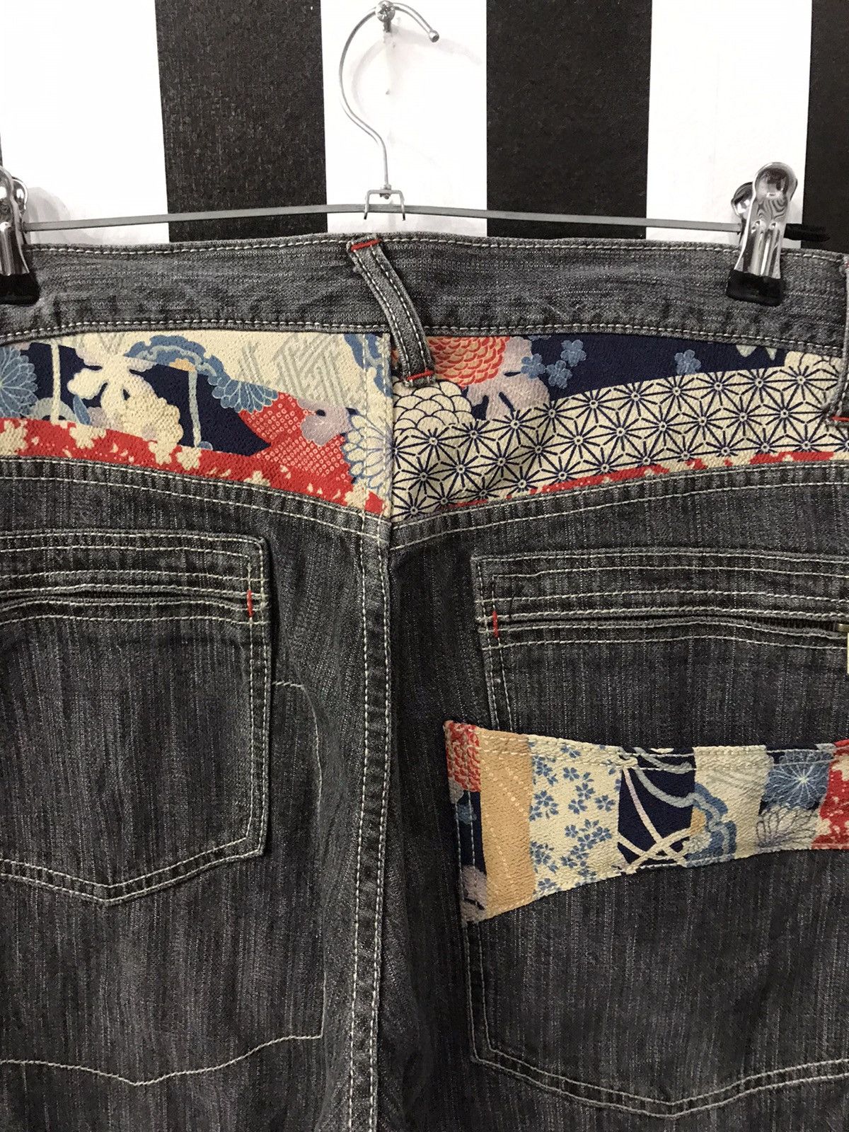 Art Comes First × Japanese Brand Wild Khakis Japan Double Pocket Japan Art Motif Slim Denim Size US 33 - 9 Thumbnail