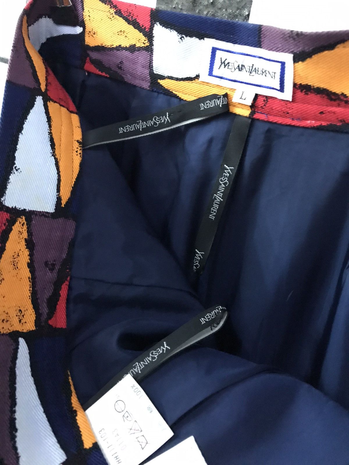 Hedi Slimane × Yves Saint Laurent Yves Saint Laurent Tribal Colourful High Waist Women Pants Size 26" / US 2 / IT 38 - 12 Thumbnail