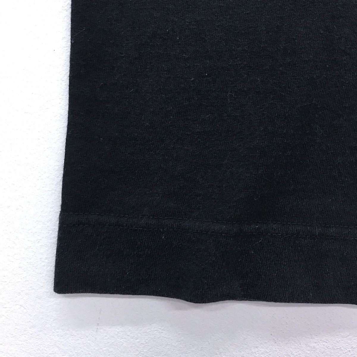 General Research Rare!! General Research DARK SIDE OF THE MOON Tee Size US M / EU 48-50 / 2 - 6 Thumbnail