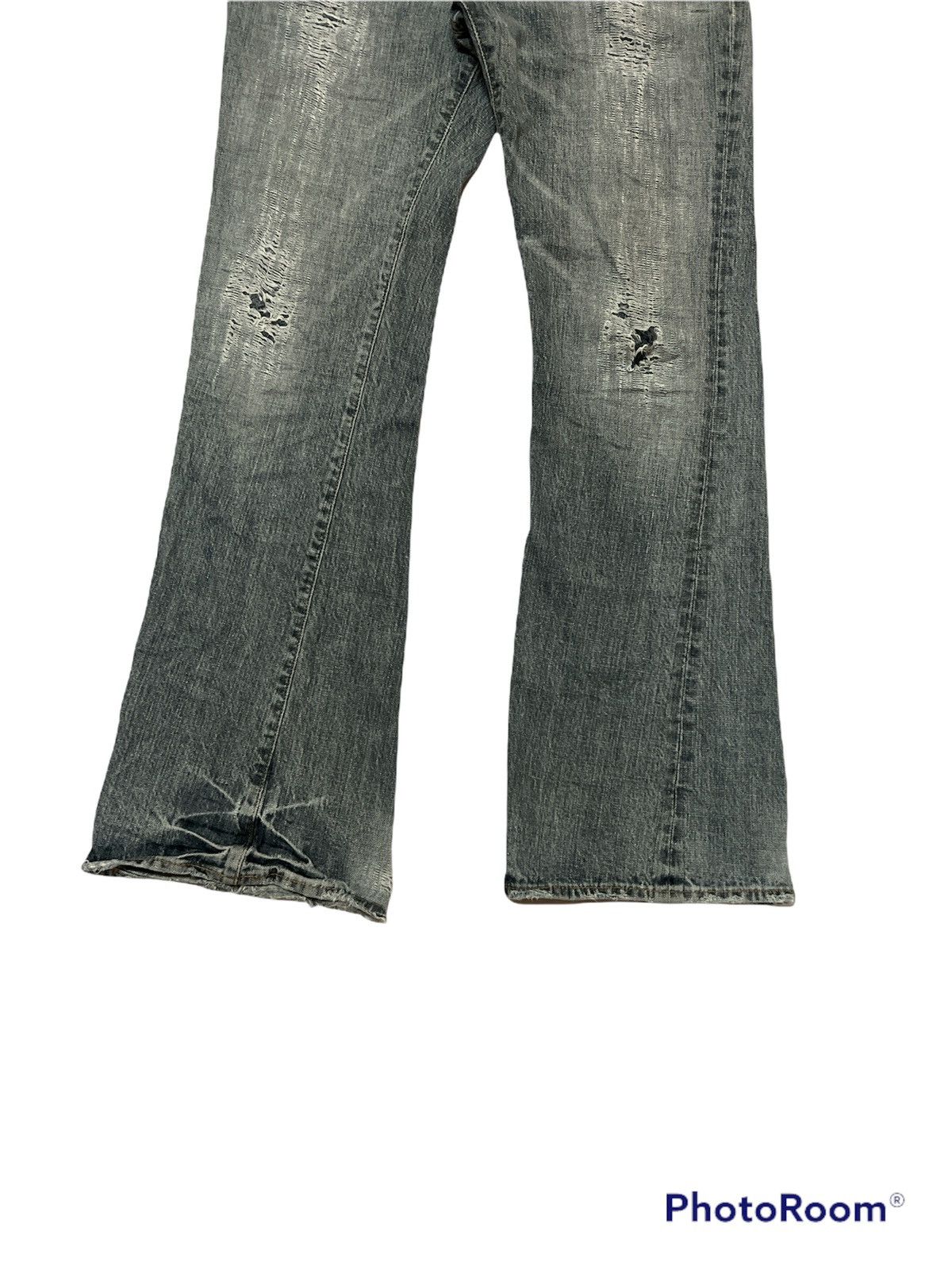 Japanese Brand × Velvet SICK🔥Japanese Brand Velvet Blue Distressed Flare Denim Size US 30 / EU 46 - 3 Thumbnail
