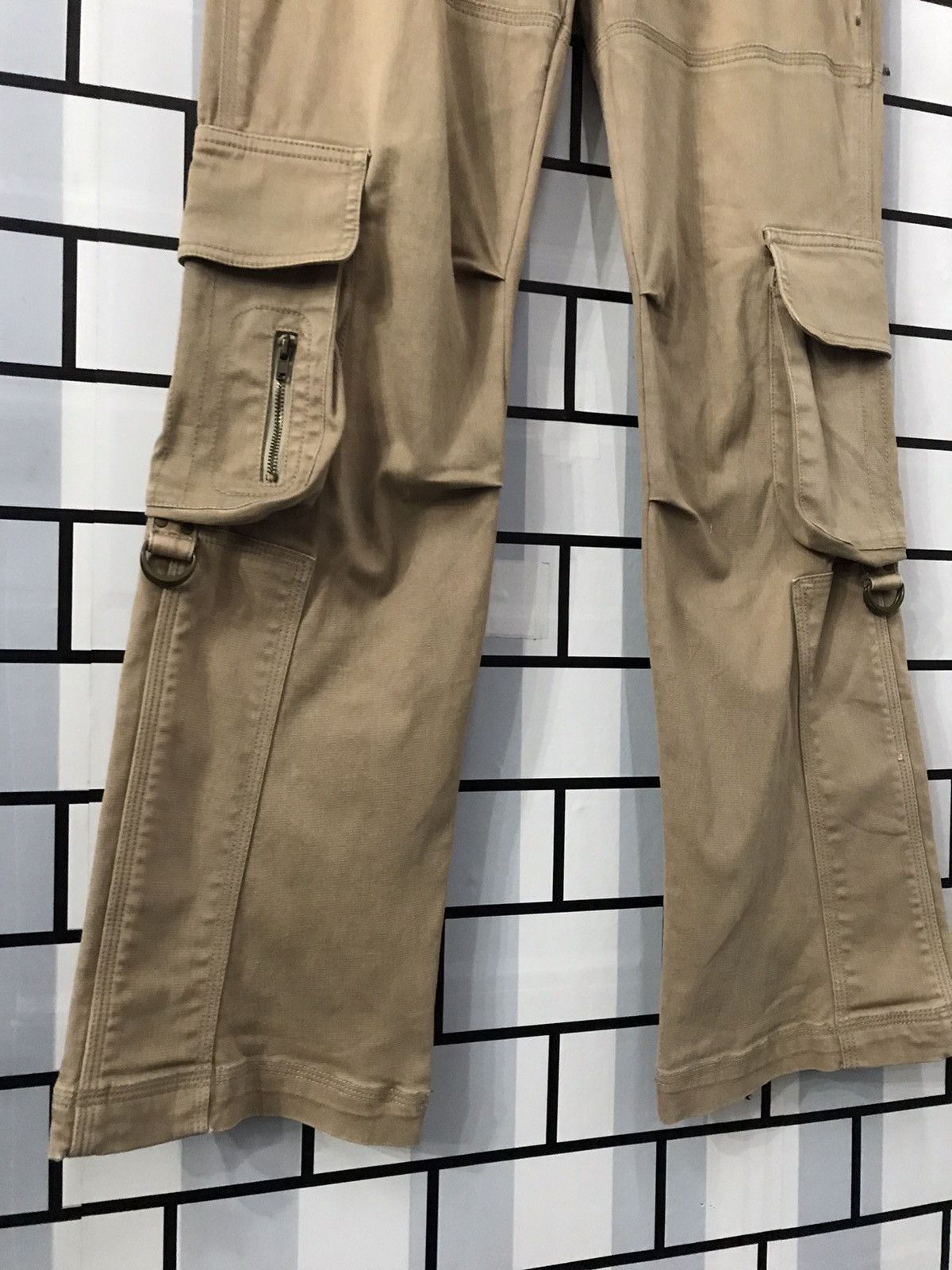 Japanese Brand Japanese Brand Luiez Cargo Multi pocket Flare Pants Size US 28 / EU 44 - 7 Thumbnail