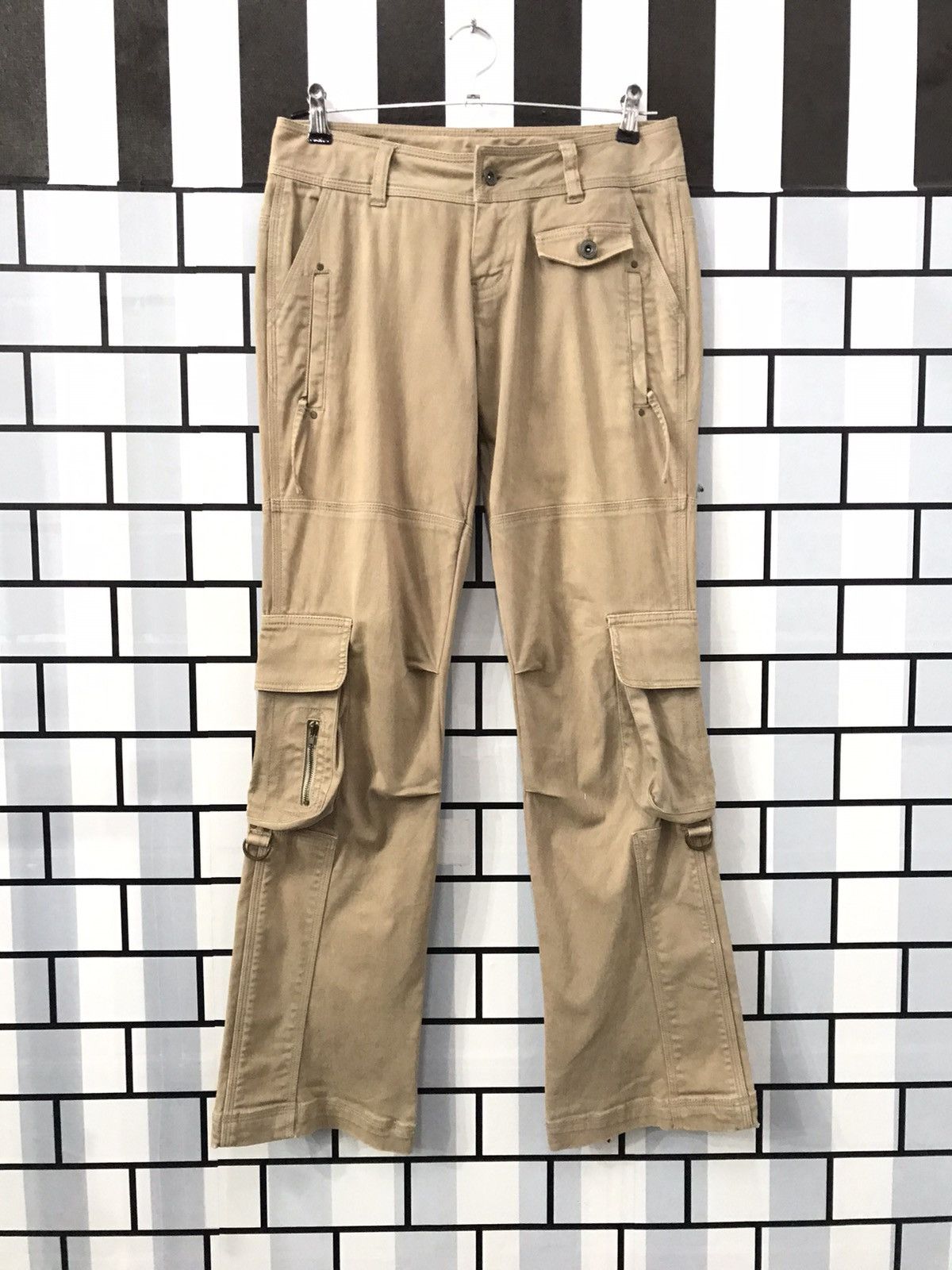 Japanese Brand Japanese Brand Luiez Cargo Multi pocket Flare Pants Size US 28 / EU 44 - 1 Thumbnail
