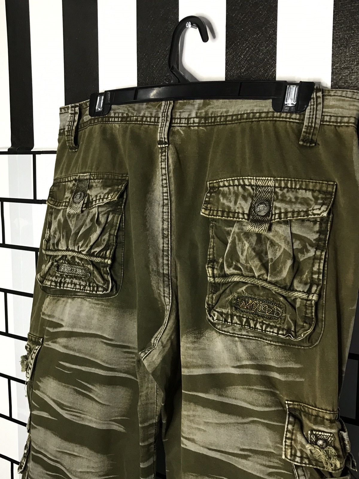 Japanese Brand japanese brand J.g wangzi cargo multi pocket two tone pants Size US 33 - 12 Thumbnail