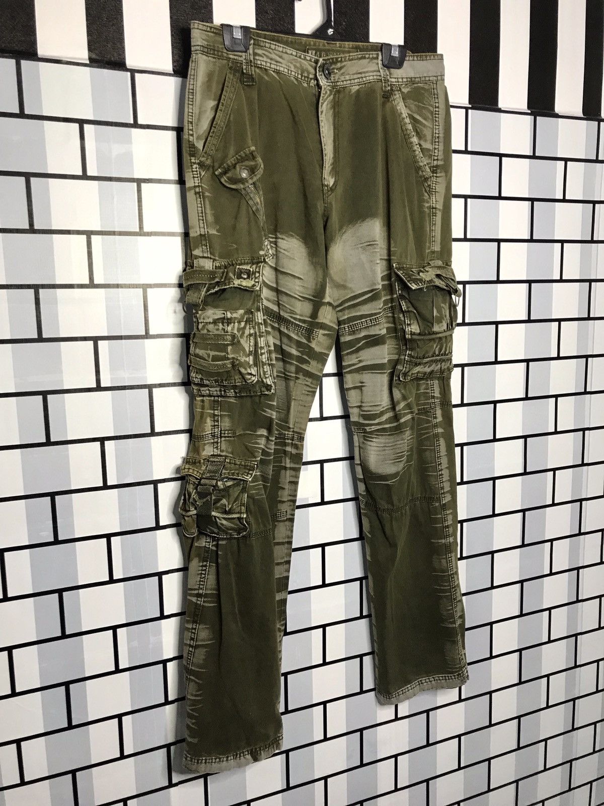 Japanese Brand japanese brand J.g wangzi cargo multi pocket two tone pants Size US 33 - 3 Thumbnail