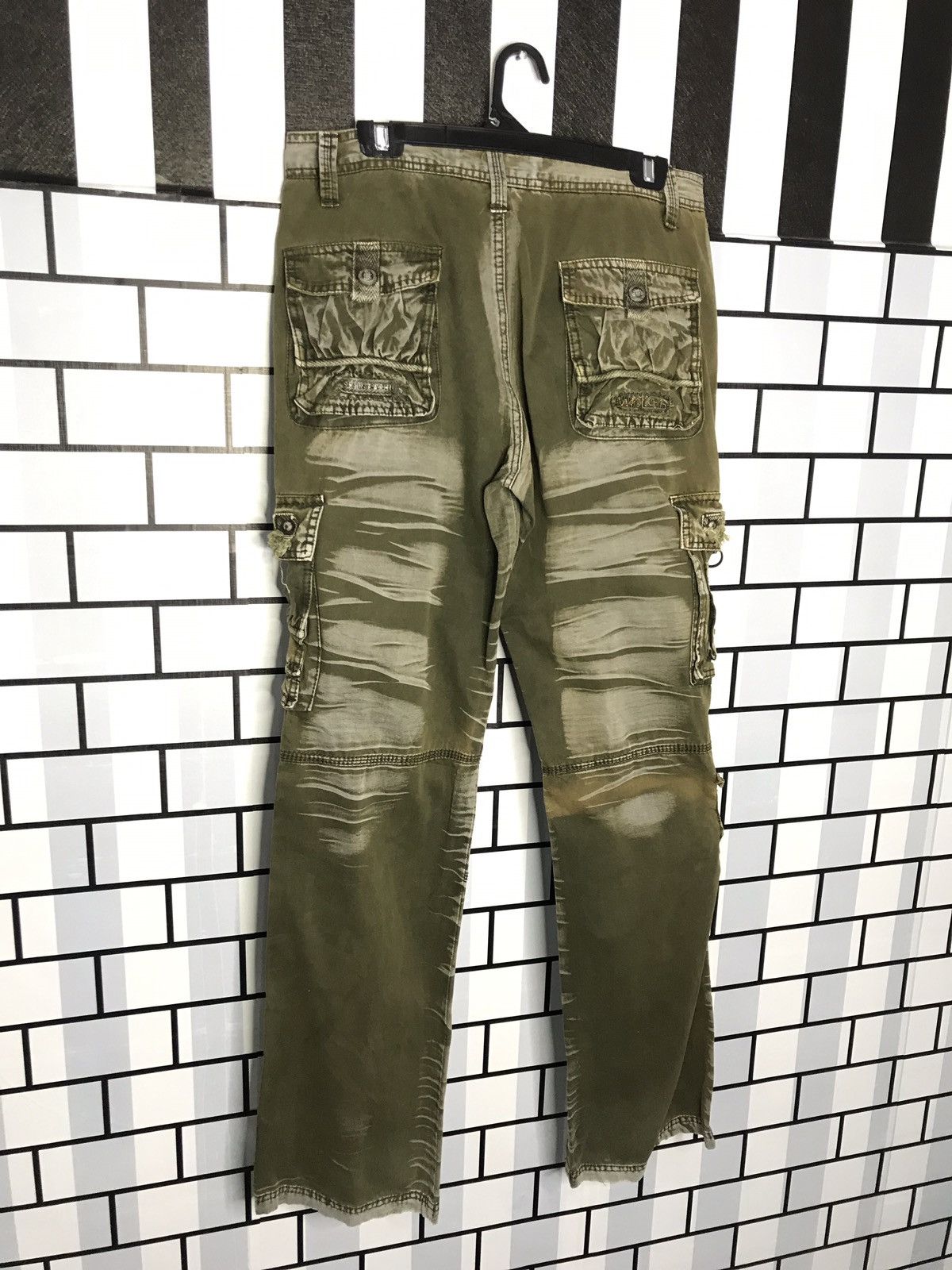 Japanese Brand japanese brand J.g wangzi cargo multi pocket two tone pants Size US 33 - 10 Thumbnail