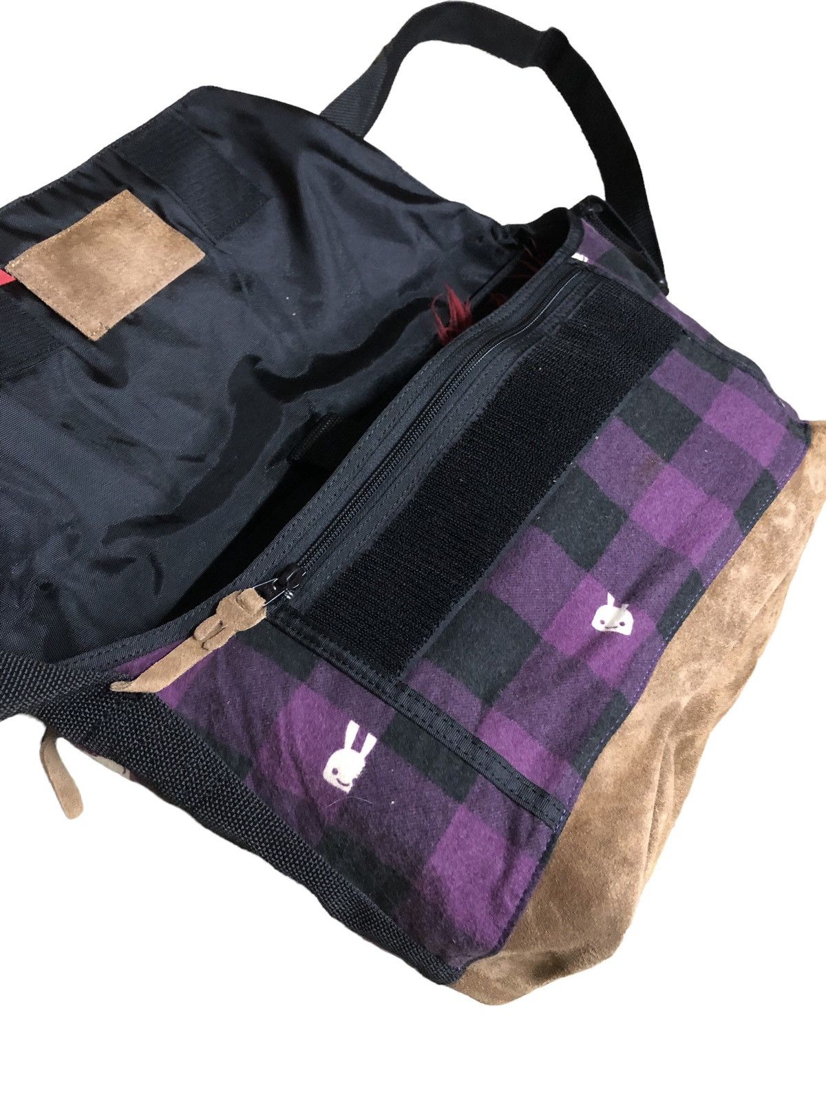 Japanese Brand CUNE RABBIT JAPAN MESSENGGER BAG Size ONE SIZE - 5 Thumbnail