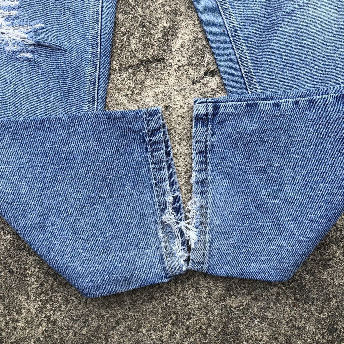 Tommy Hilfiger × Vintage 🔥Trash🔥Tommy Hilfiger Stoned Wash Rips Distress Denim Jeans Size US 32 / EU 48 - 7 Thumbnail